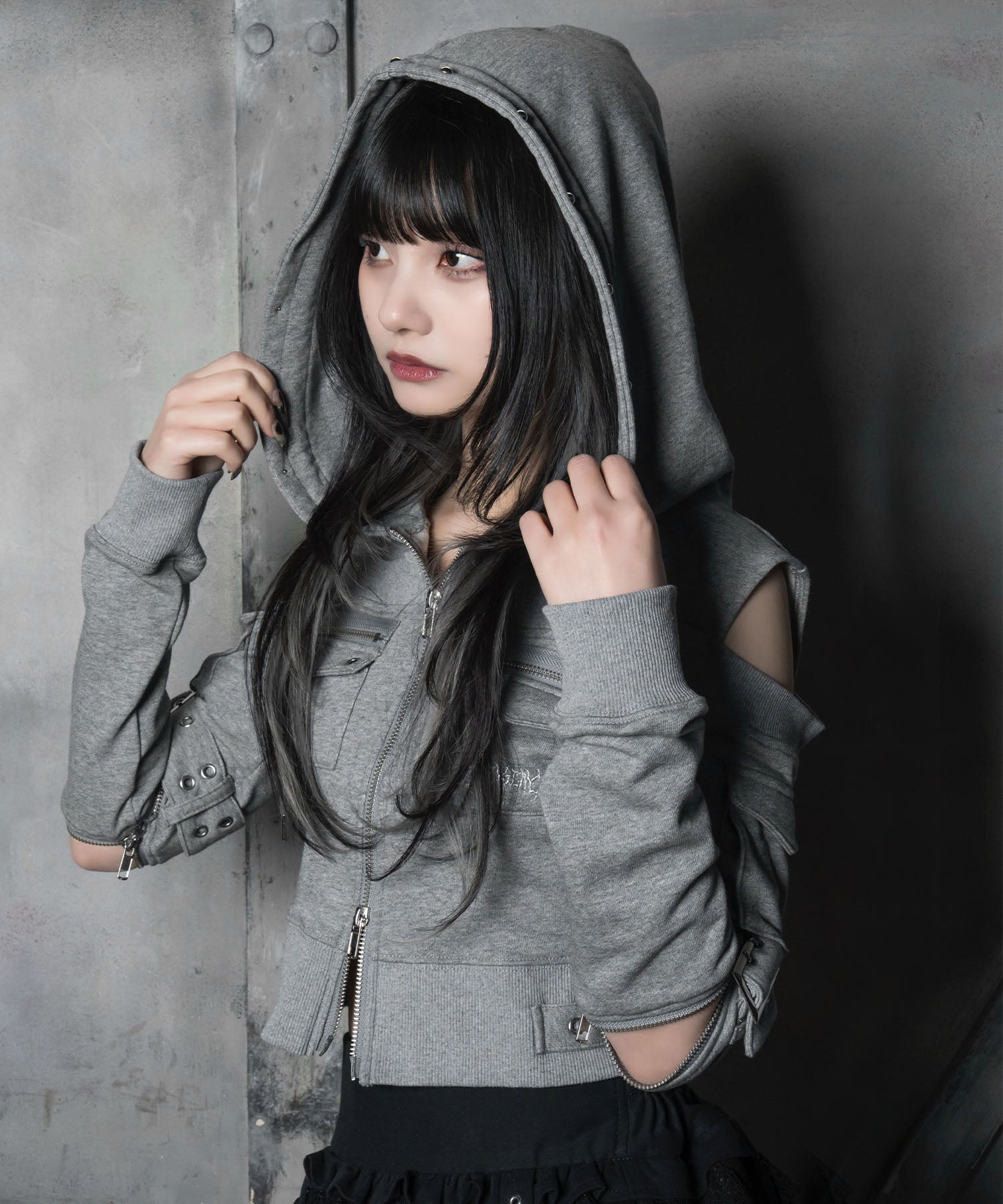 【LAZY SLAY】フード付きカットパーカー