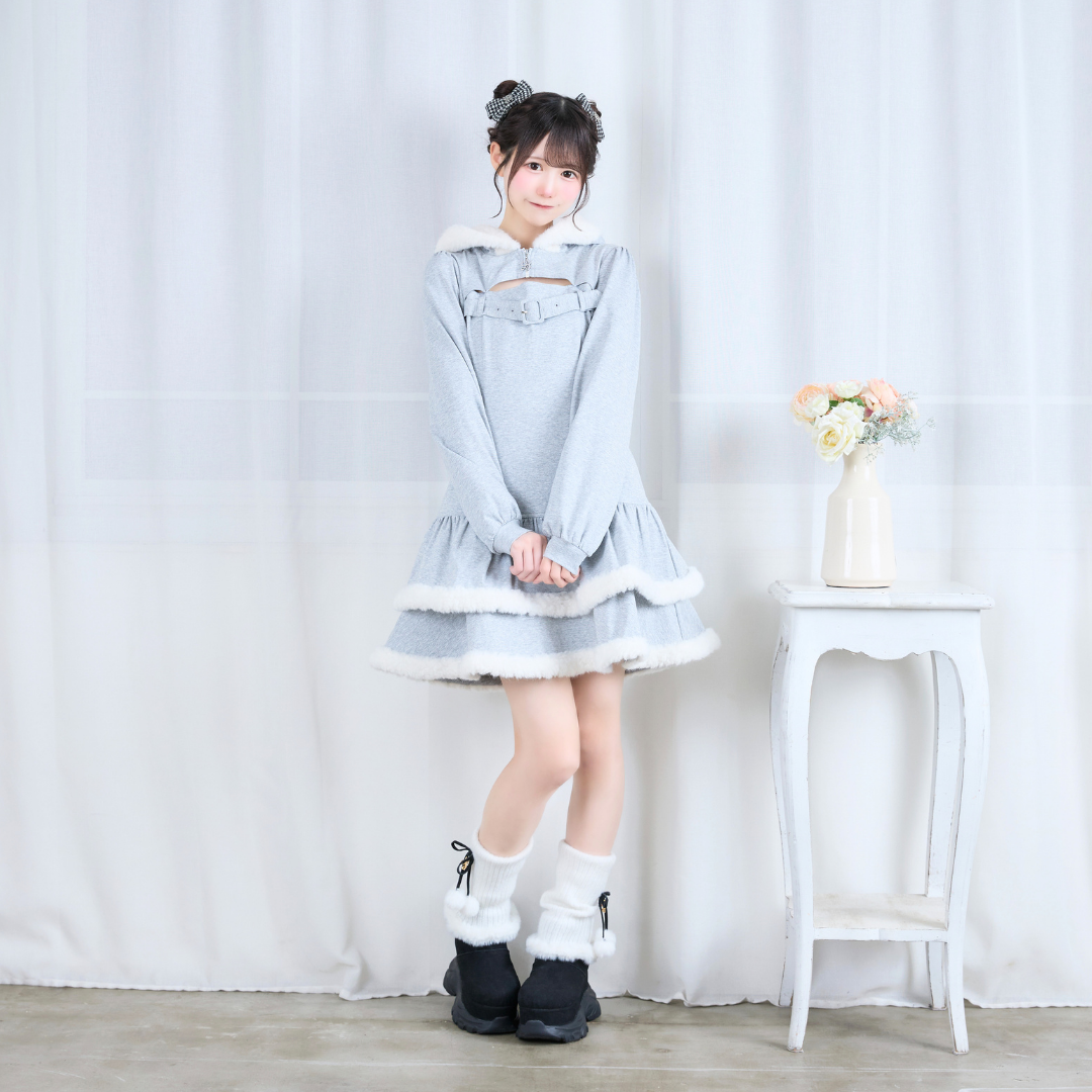《LAFARY closet》ルーズニット厚底ブーツ