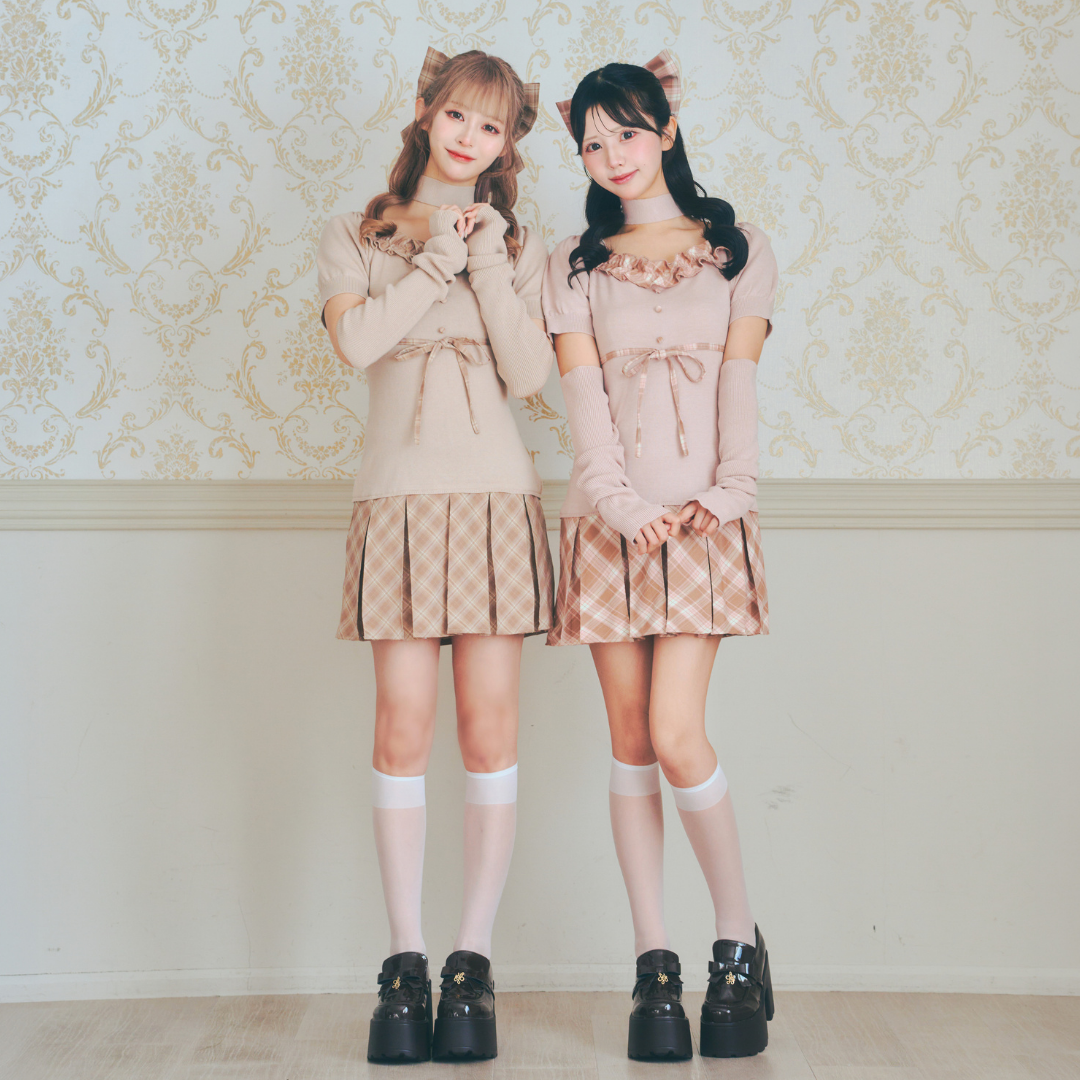 ベージュ:156cm/ピンク:154cm