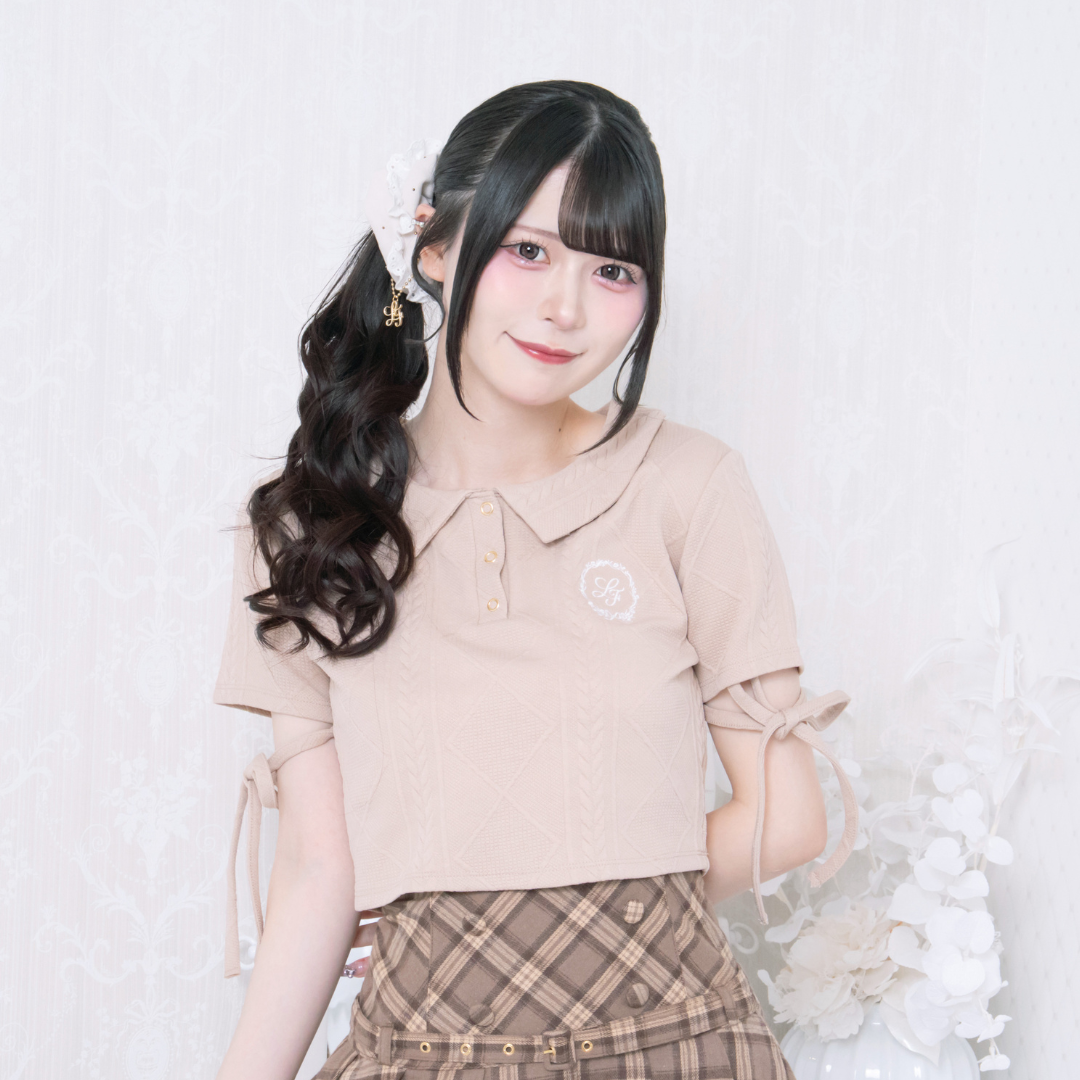 《LAFARY closet》エンブレムポロトップス