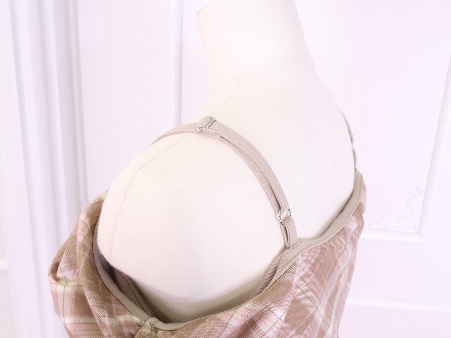 《LAFARY》オフショルチェックニットトップス