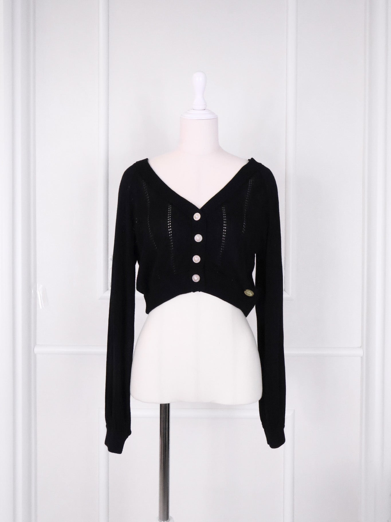 《LAFARY》ロゴプレート付きカーディガン