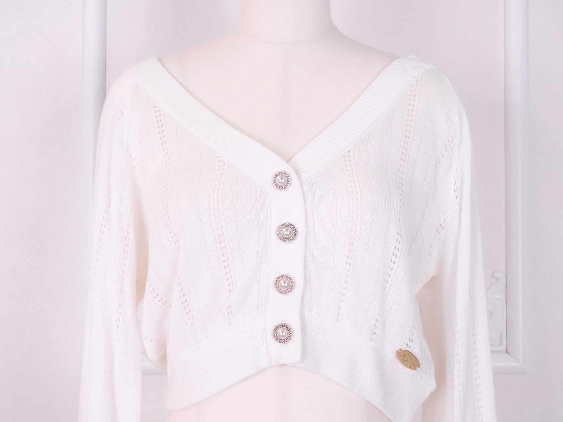 《LAFARY》ロゴプレート付きカーディガン