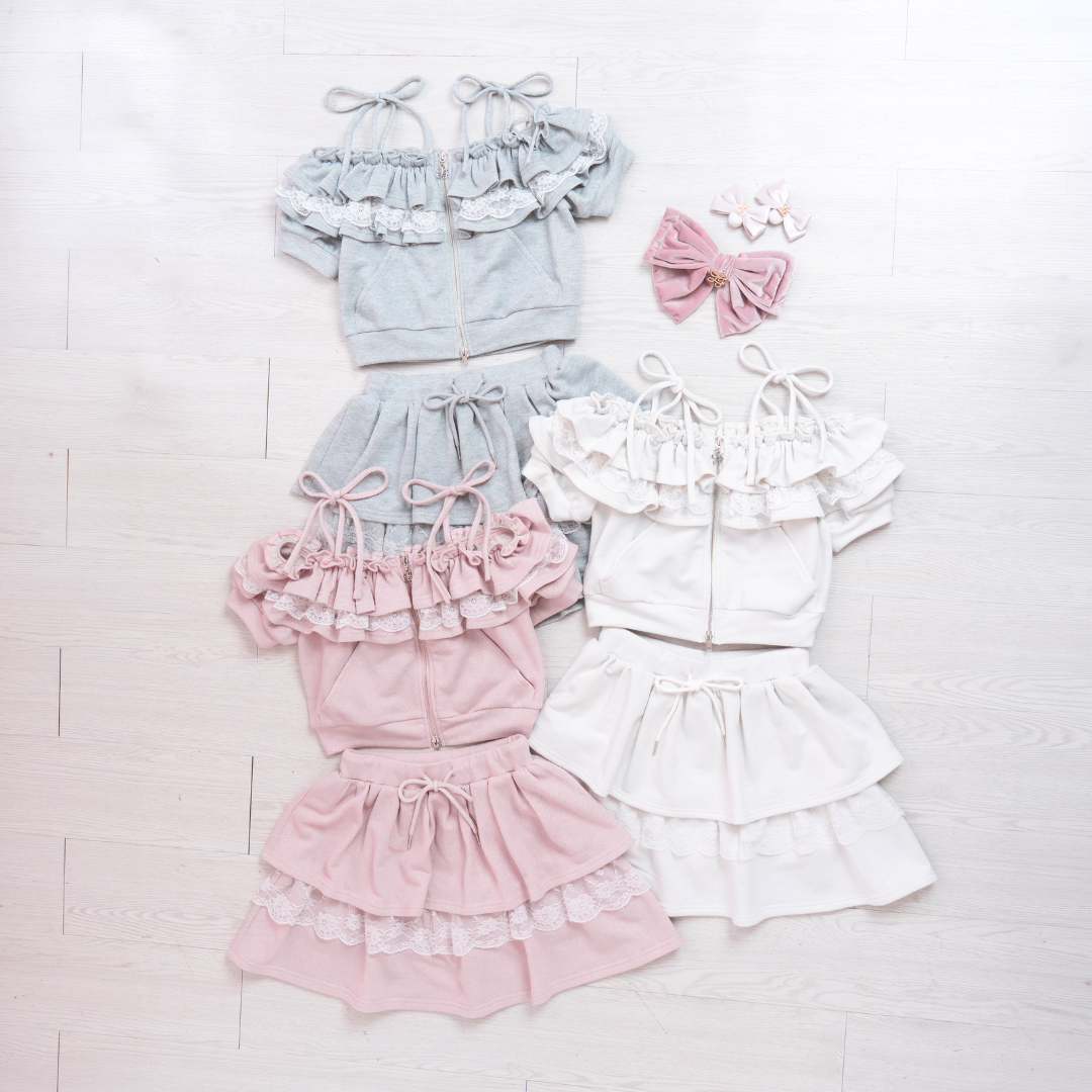 《LAFARY closet》オフショルスウェットセットアップ