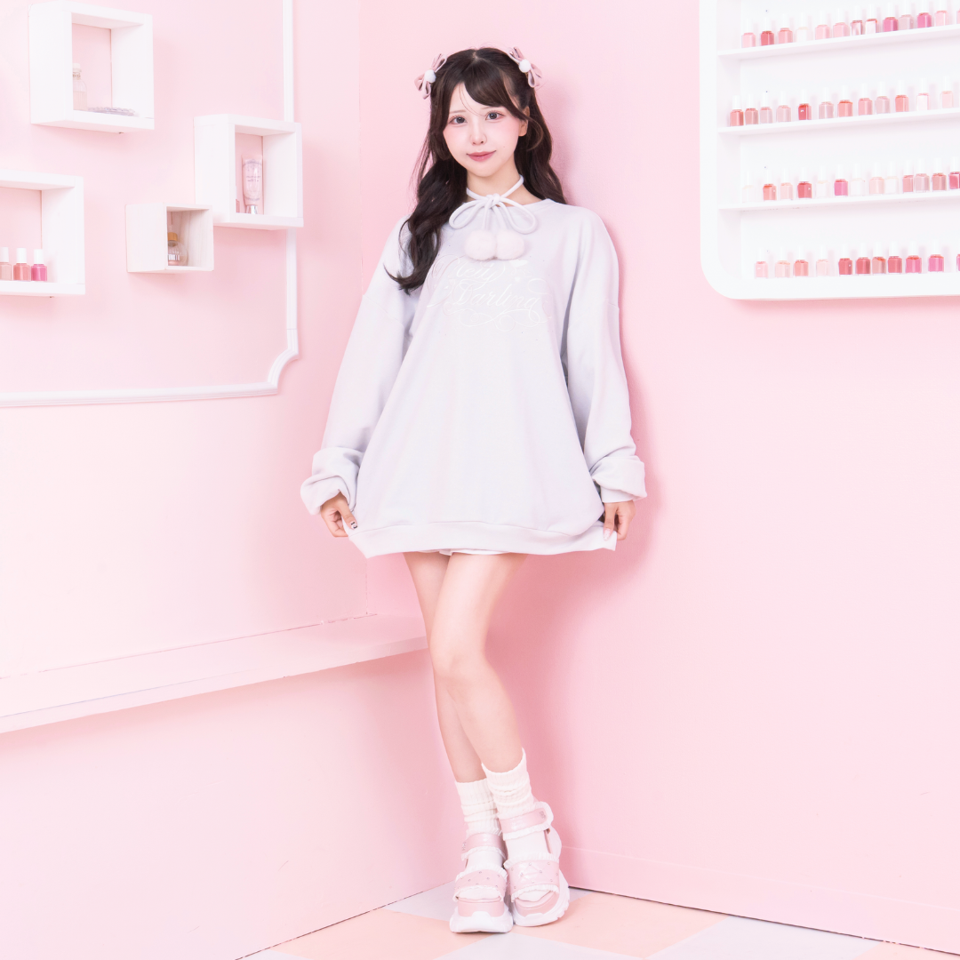 《LAFARY closet》ポンポンロゴプルオーバー
