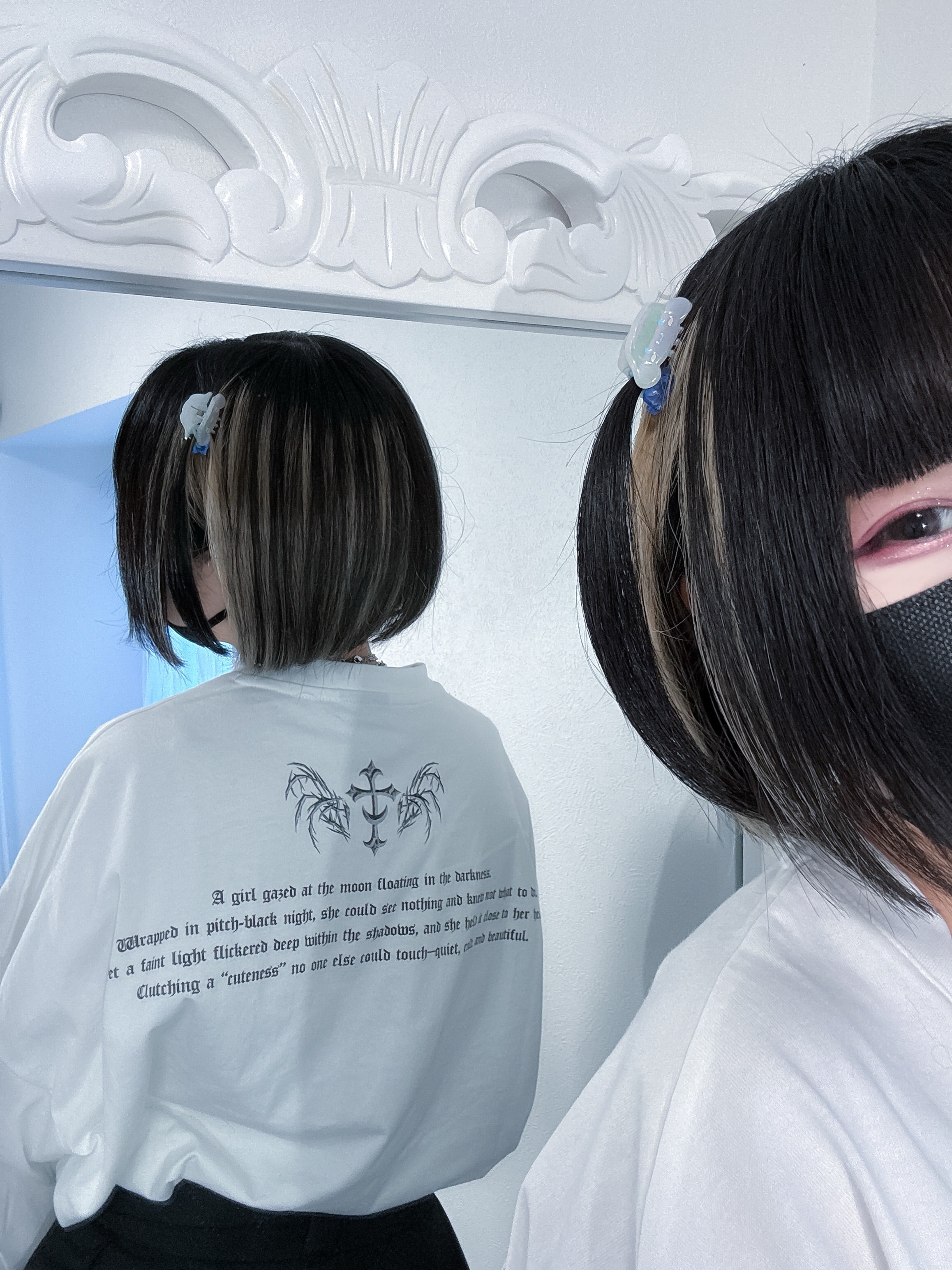 《mine》ムーンクロスTシャツ