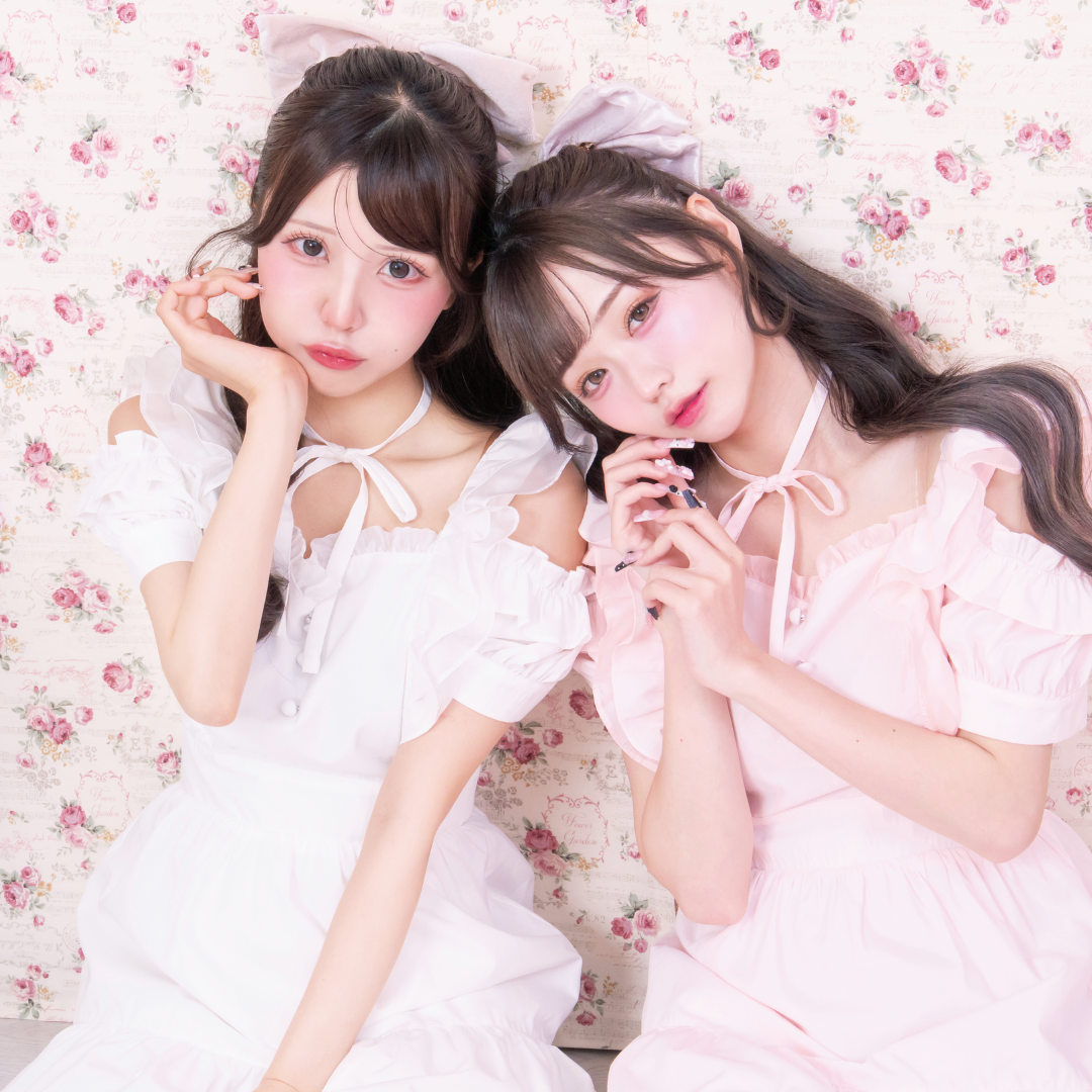 《LAFARY closet》ベロアリボンバレッタ
