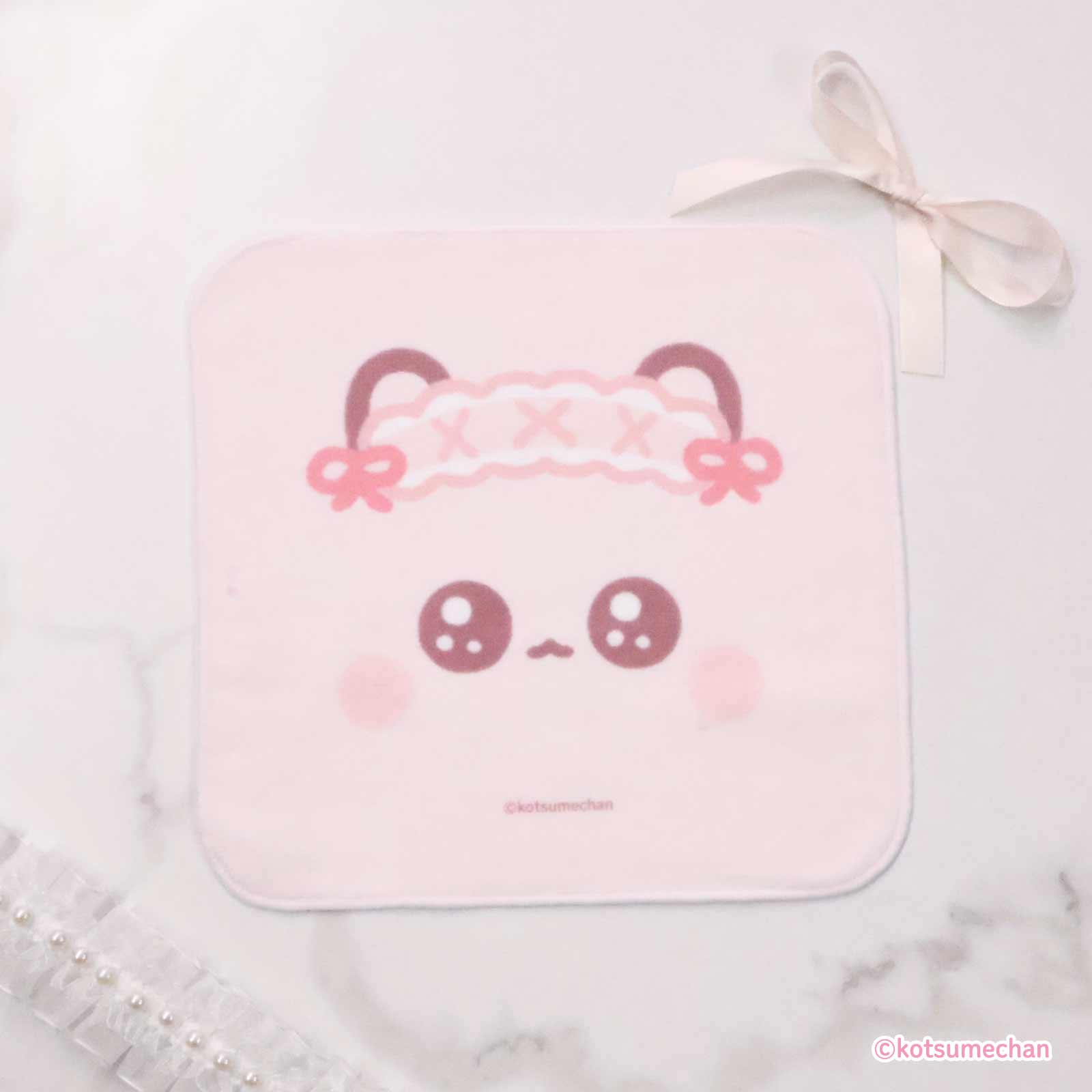 《うちゃ×LAFARY》ハンドタオル