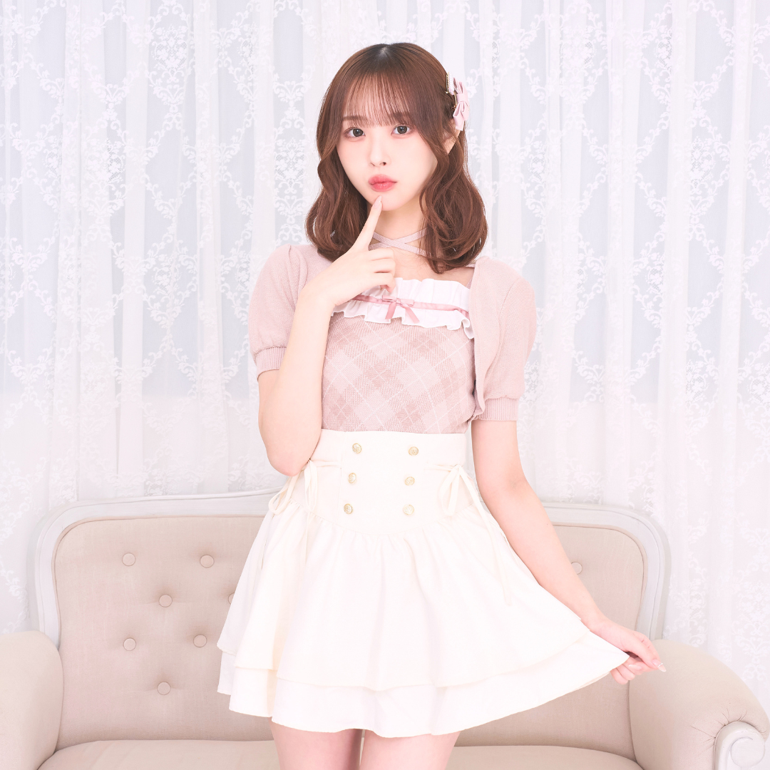 ピンクベージュ:161cm