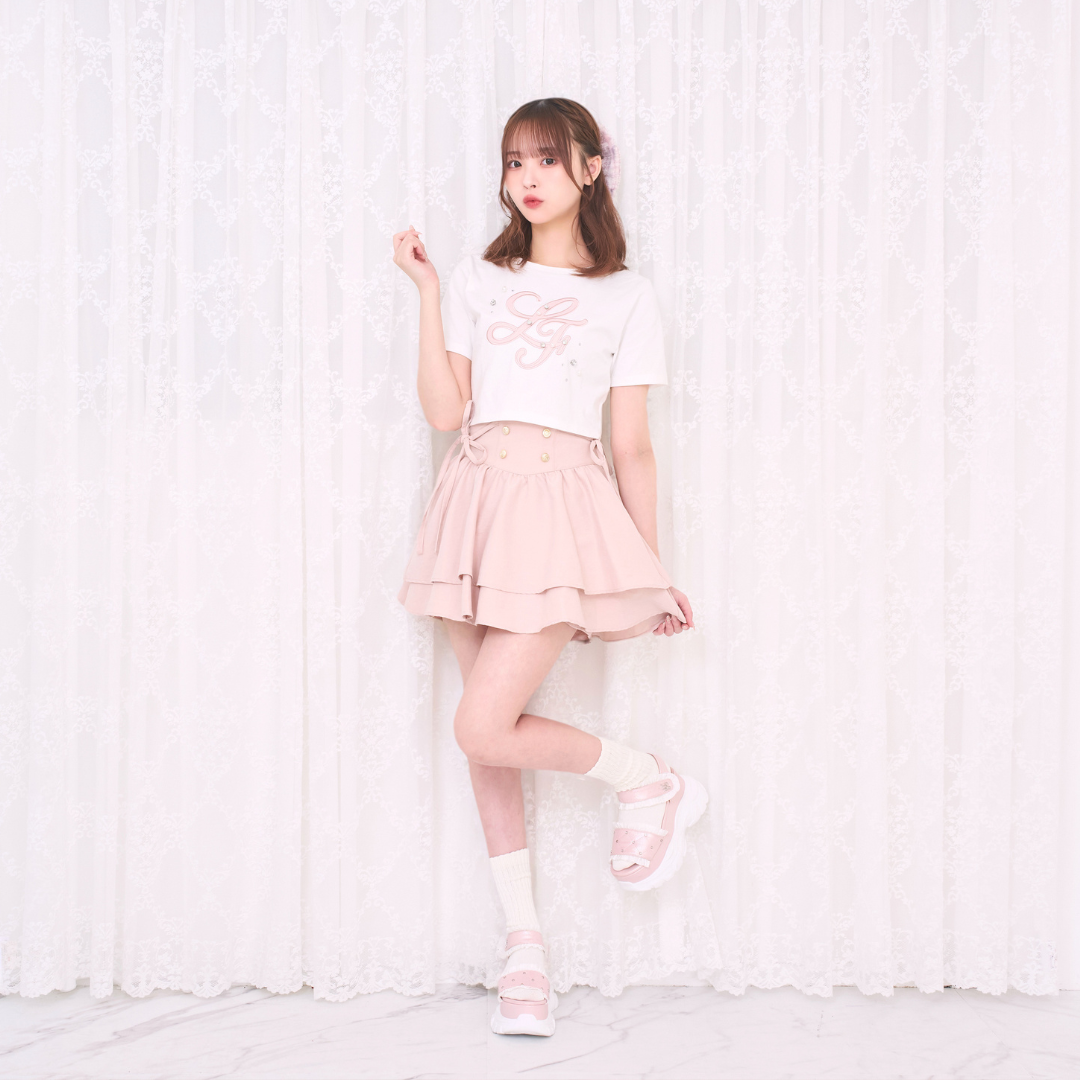 《LAFARY closet》合皮ロゴチビT