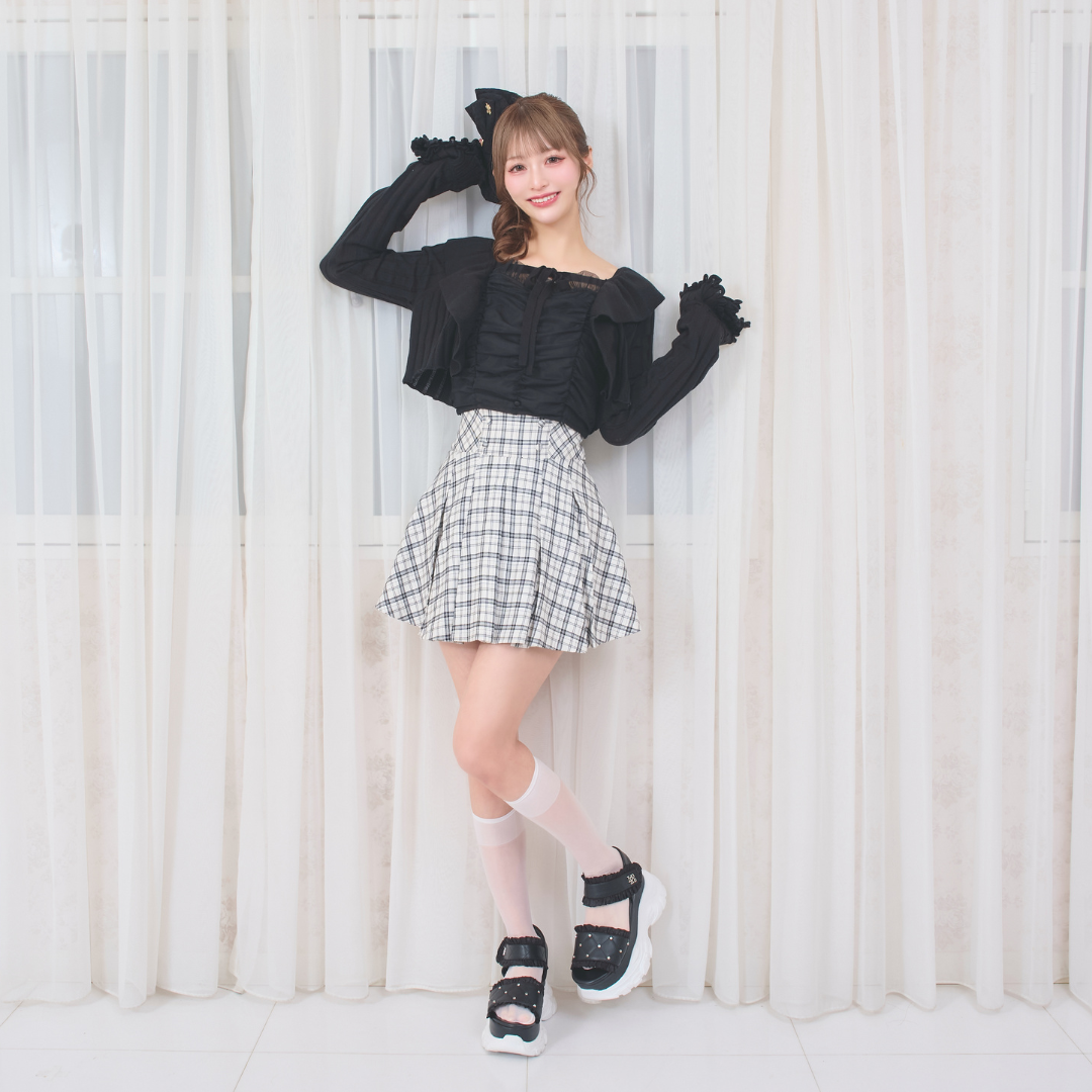 《LAFARY closet》フリルニットカーディガン