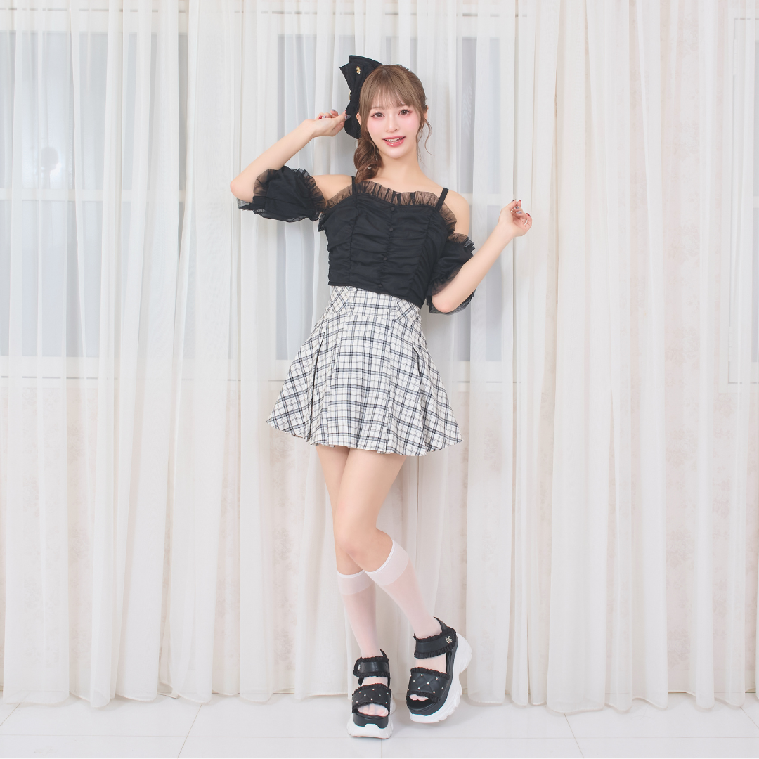 《LAFARY closet》オフショルチュールトップス