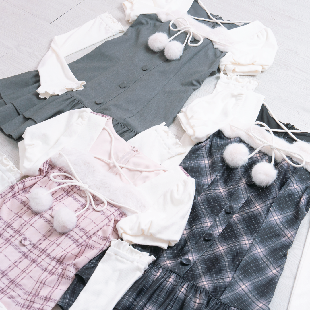 《LAFARY closet》ポンポンティアードワンピース