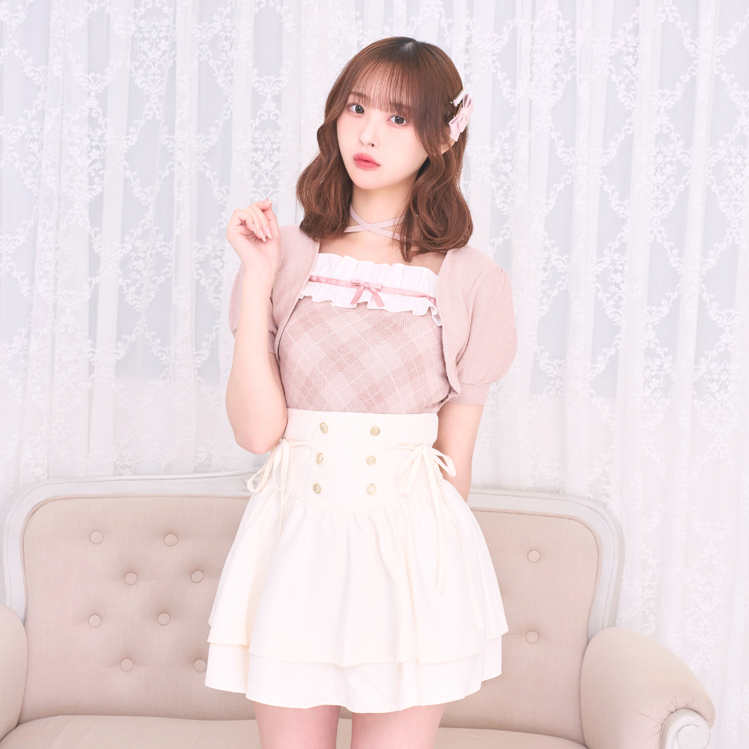 ピンクベージュ:161cm