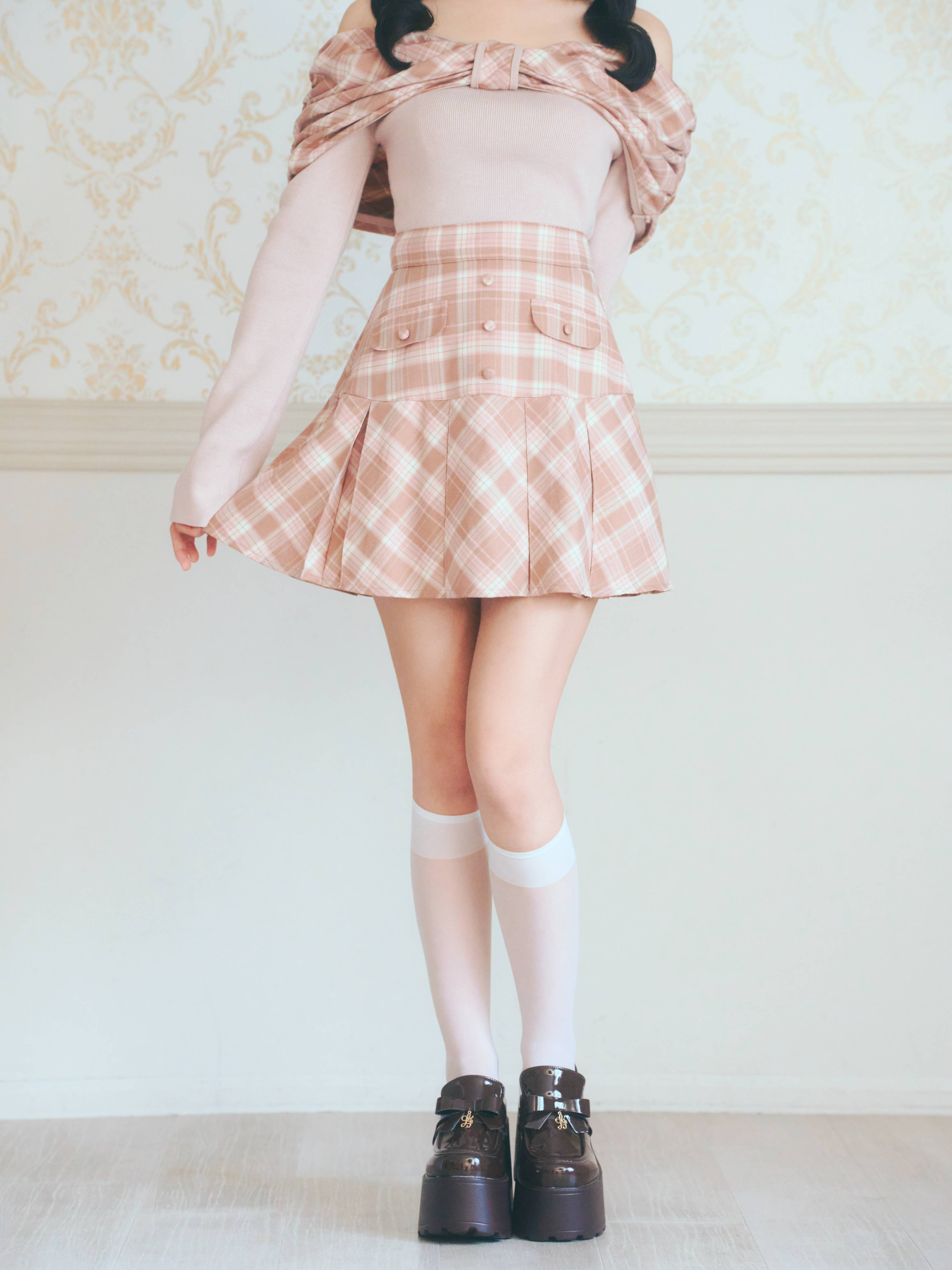 《LAFARY》フラップチェックプリーツスカート