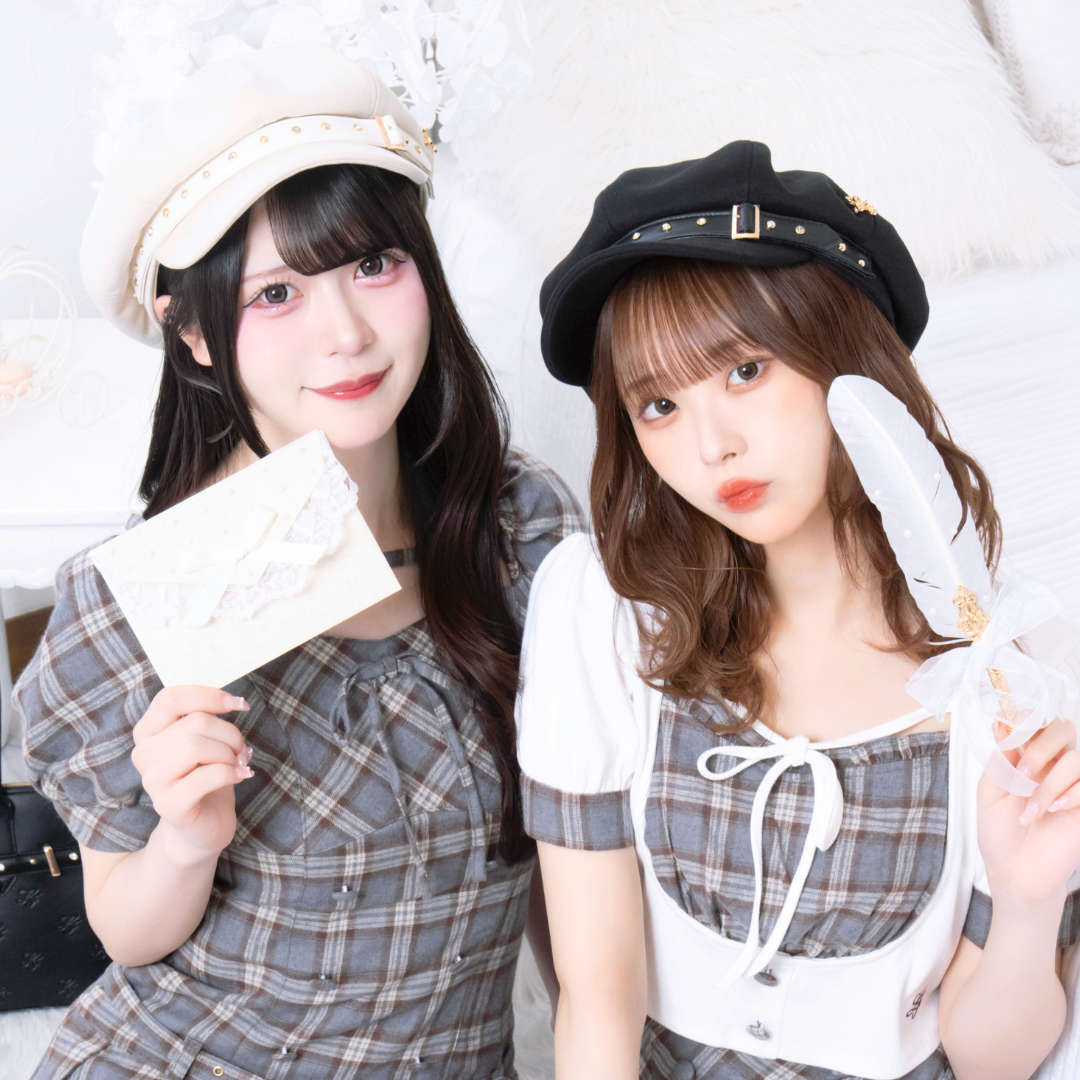 《LAFARY closet》ビジュースタッズキャスケット