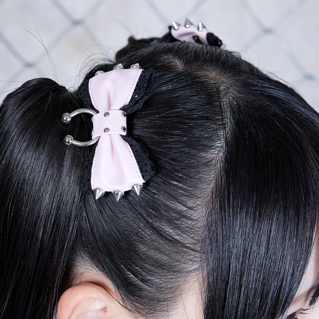 《mine》スパイクピアスレースリボン