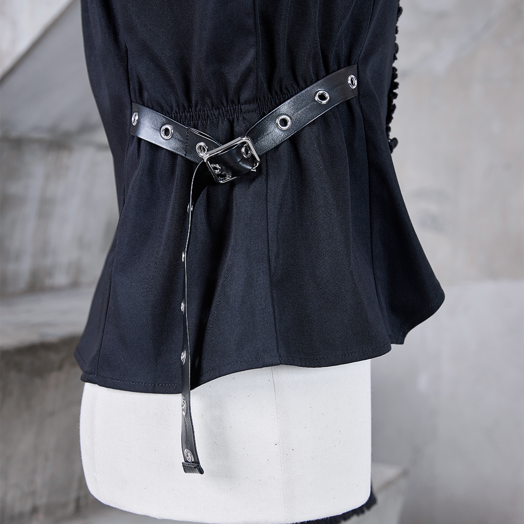 《mine》クロス刺繍ハトメベルトブラウス