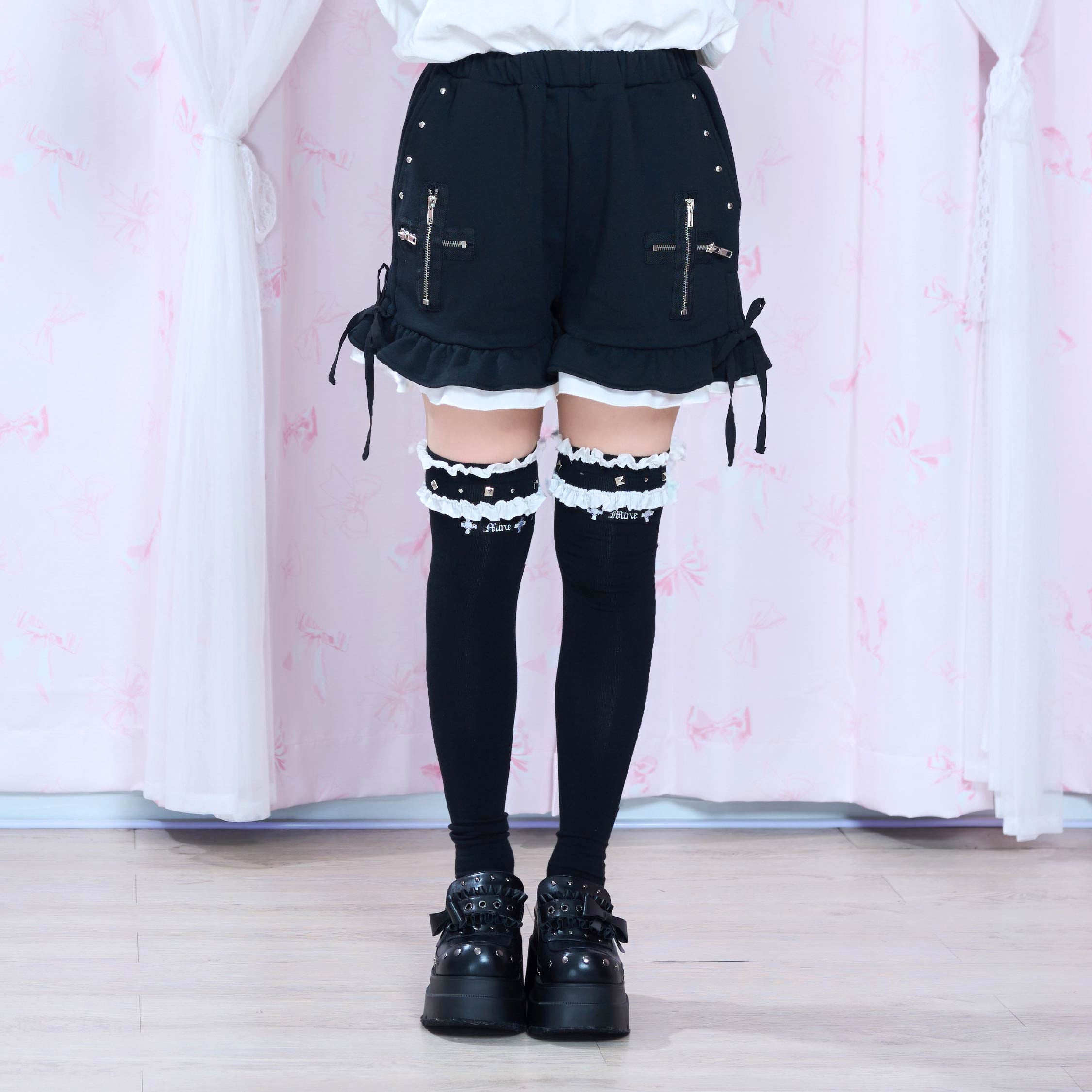 《mine》ジップクロスショートパンツ