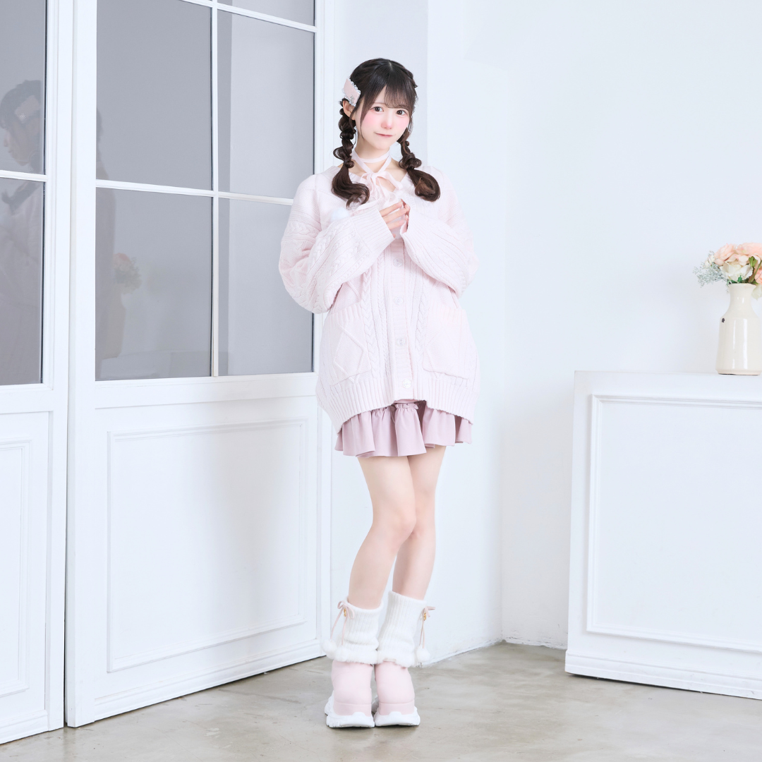 《LAFARY closet》ルーズニット厚底ブーツ