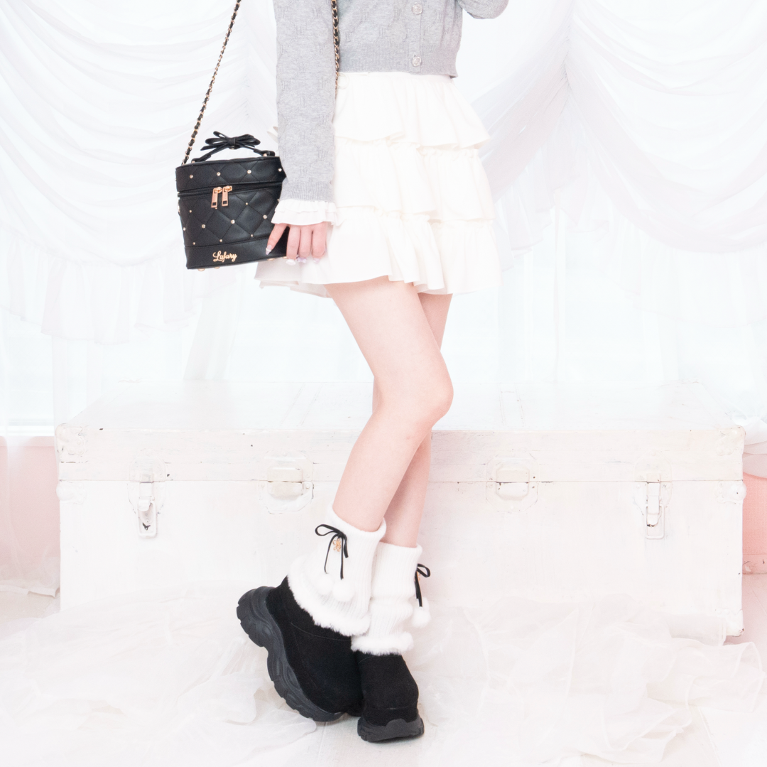 《LAFARY closet》ルーズニット厚底ブーツ