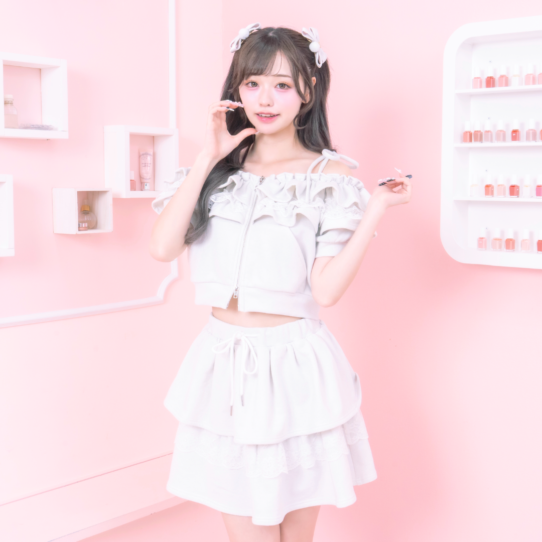 《LAFARY closet》オフショルスウェットセットアップ