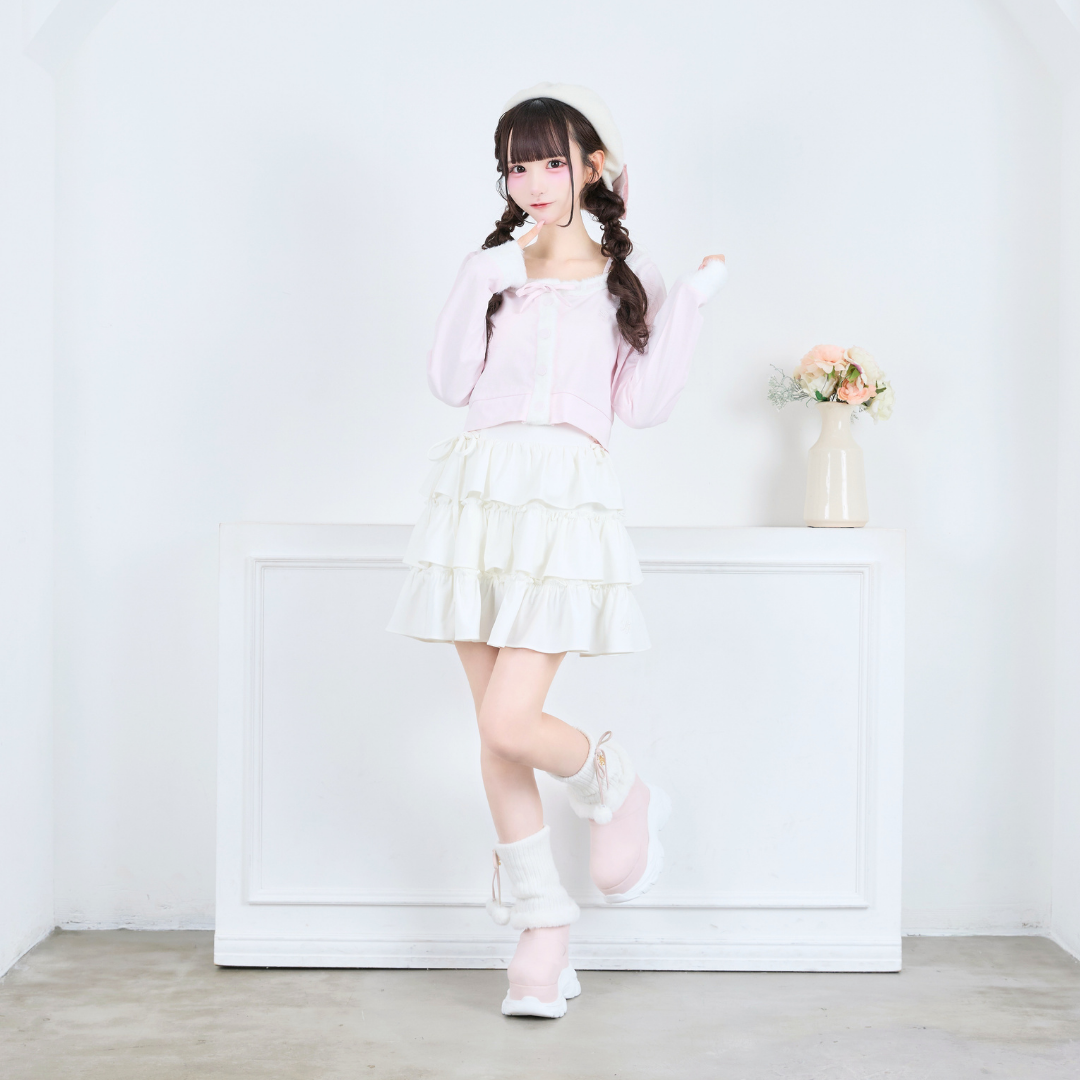 《LAFARY closet》ルーズニット厚底ブーツ