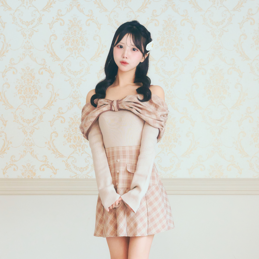 ベージュ:154cm