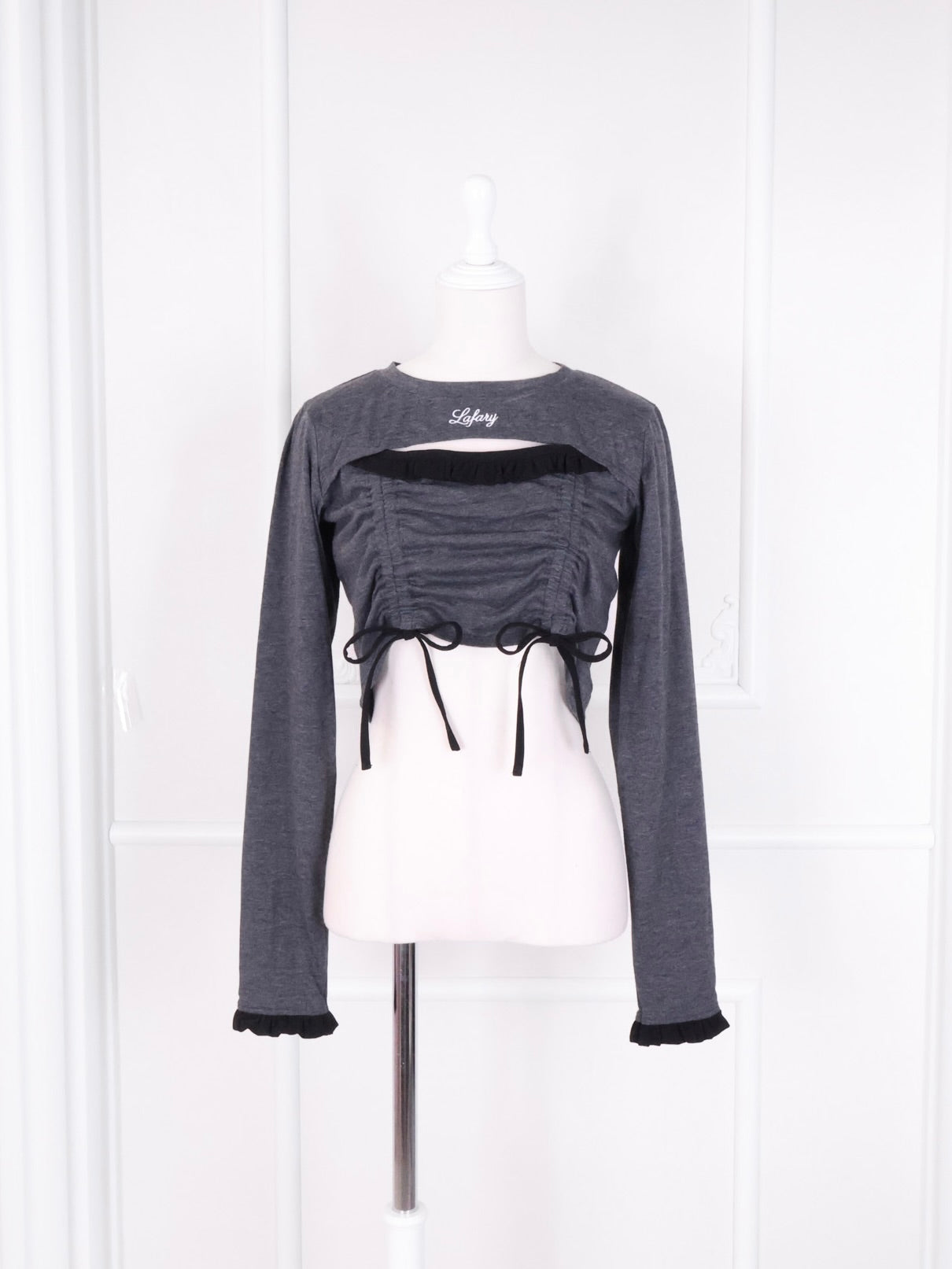 《LAFARY》ドロストリボントップス