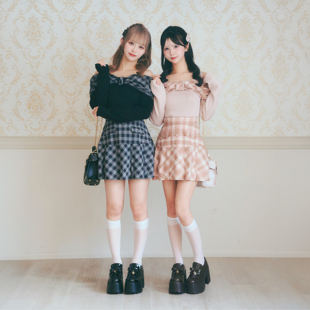 ブラック156cm/ピンク:154cm