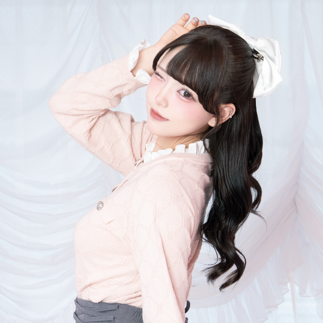 《LAFARY closet》ビジューサテンリボンバレッタ