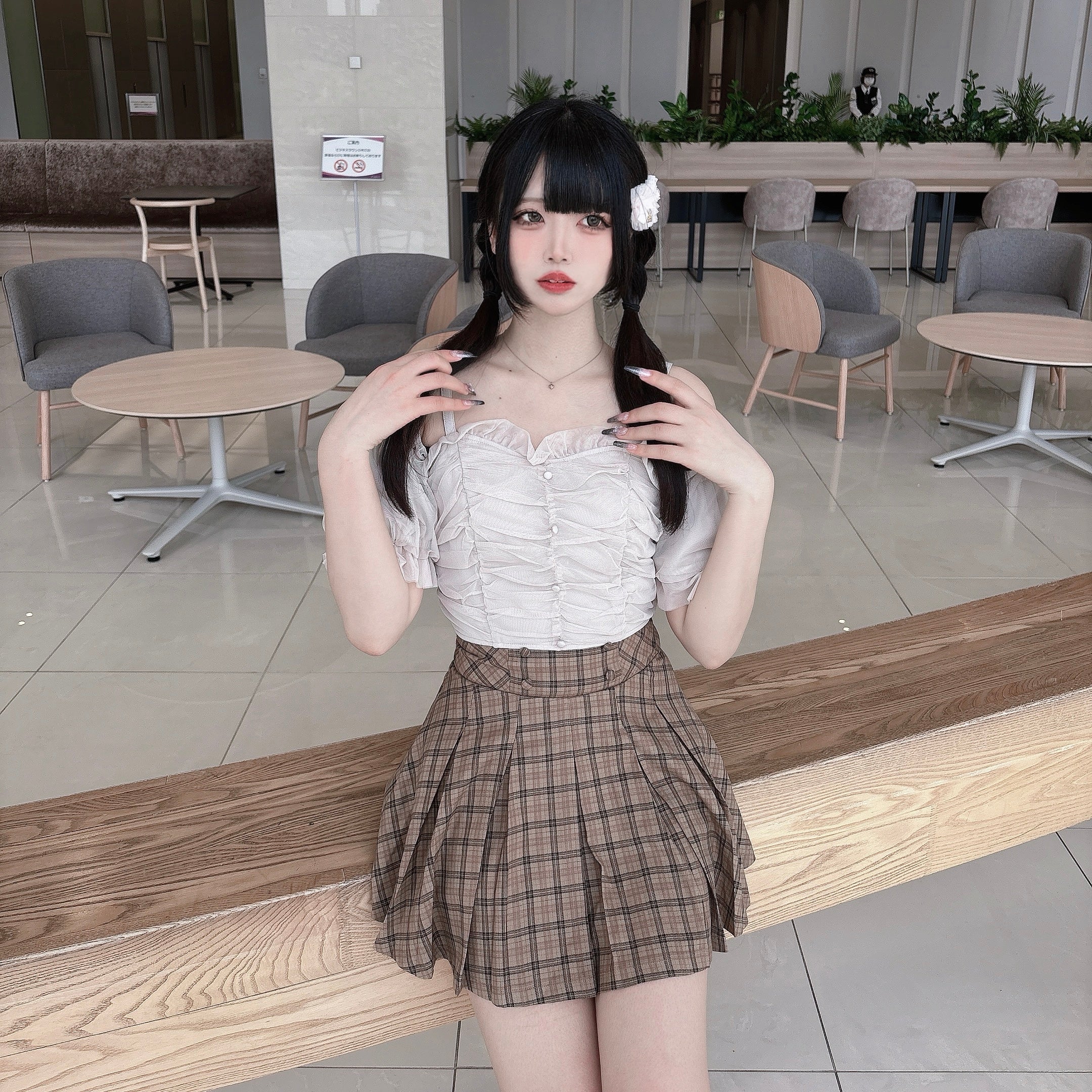 《LAFARY closet》オフショルチュールトップス