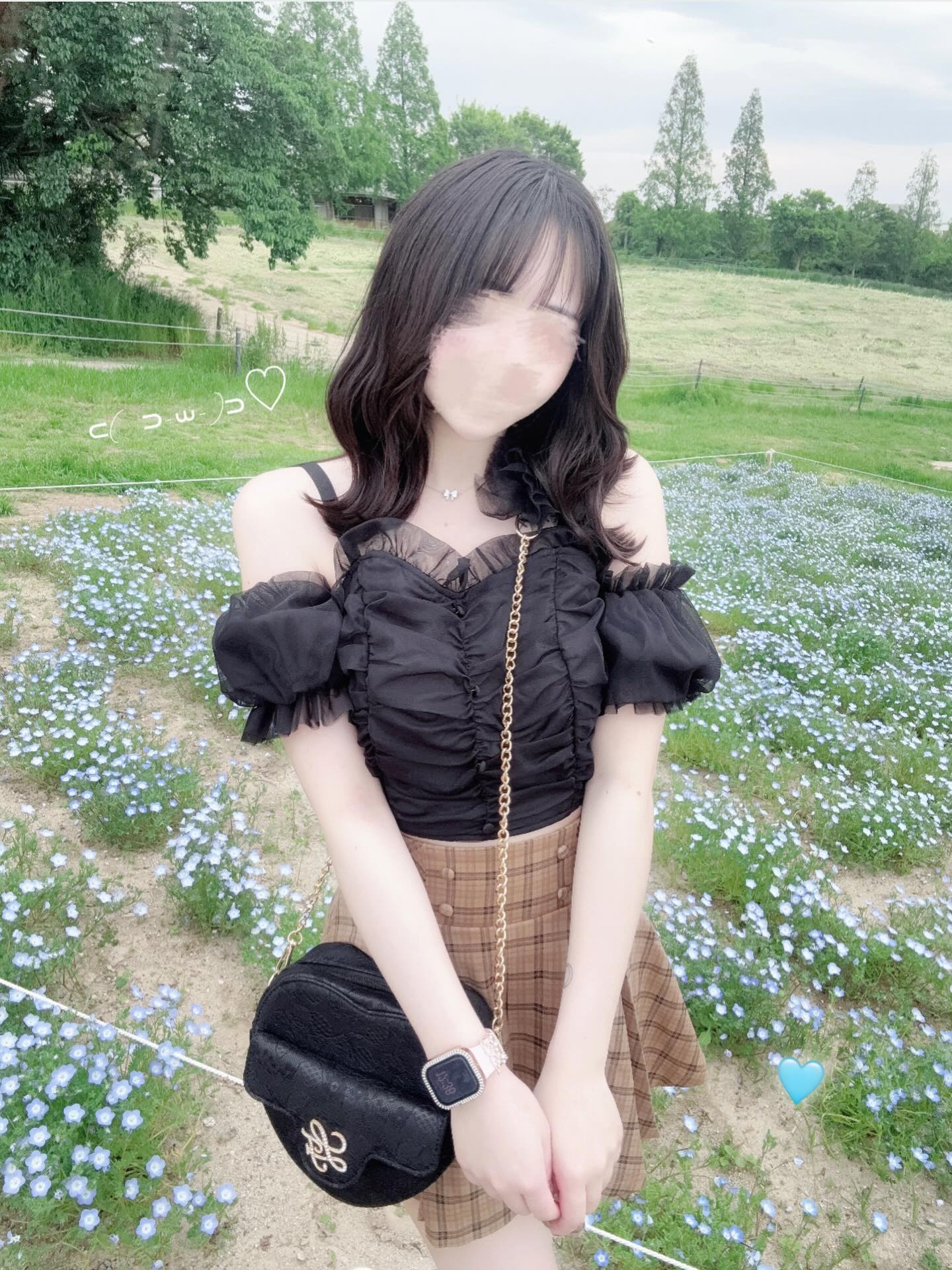 《LAFARY closet》オフショルチュールトップス