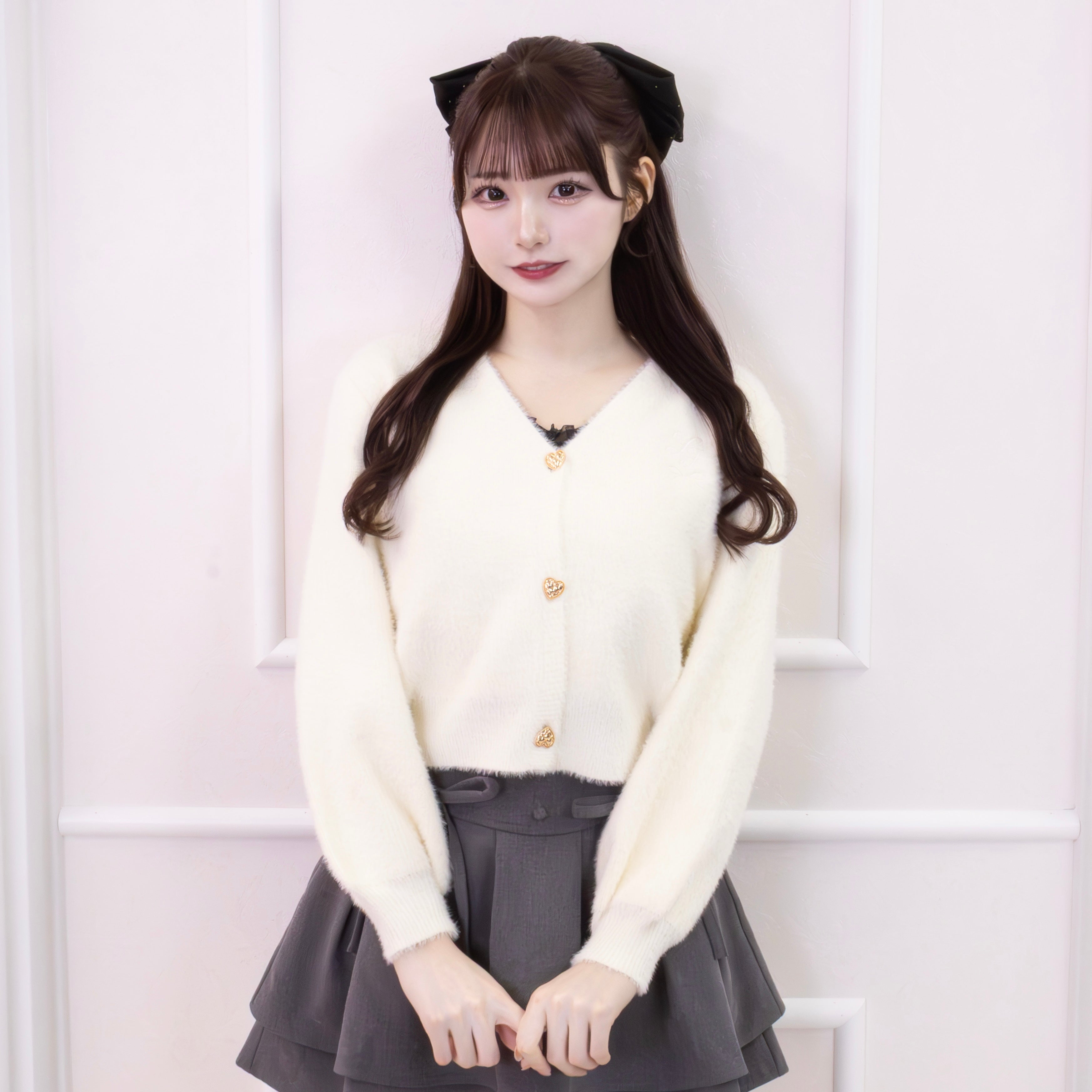 《LAFARY》ロゴ刺繍カーディガン