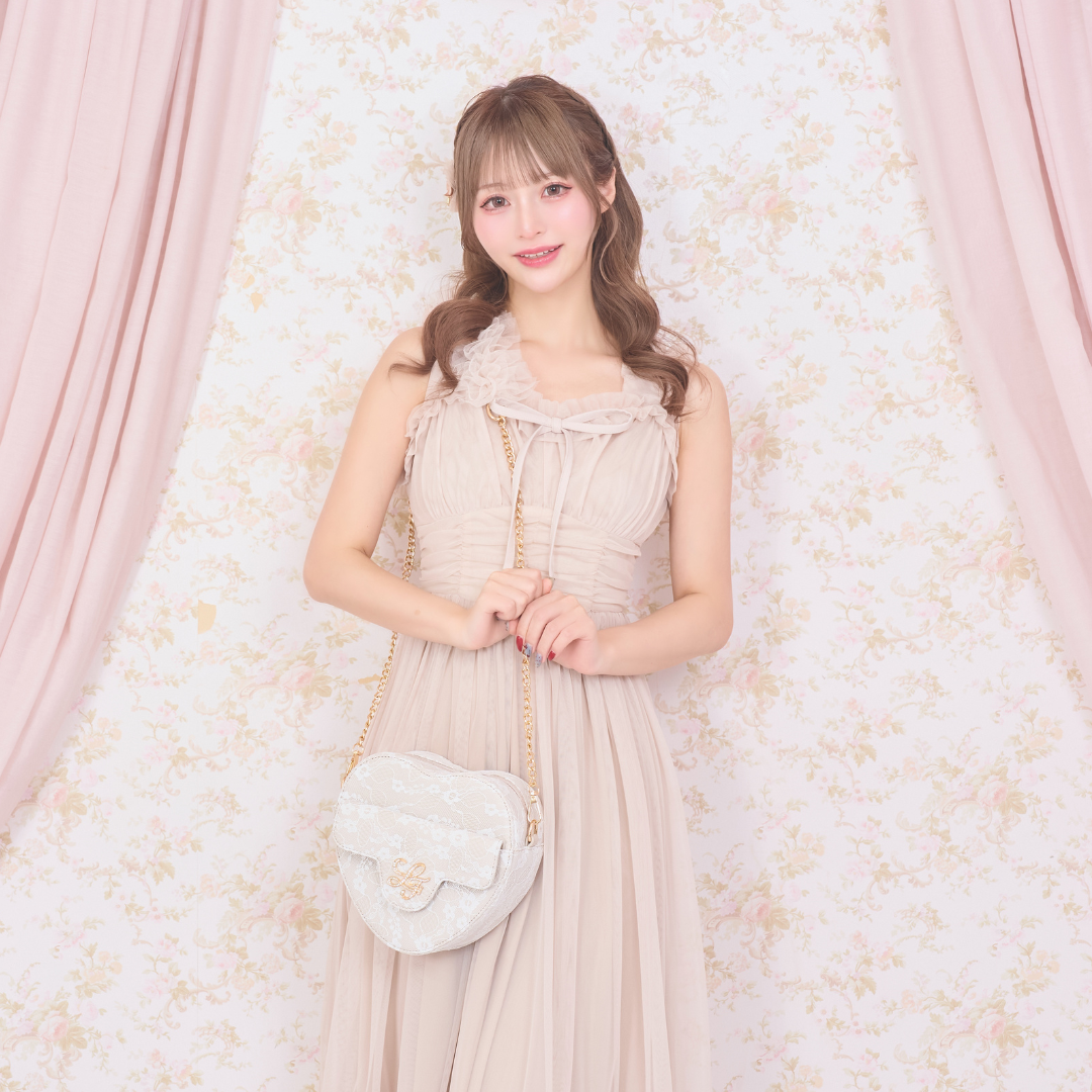 《LAFARY closet》チュールレースハートバッグ