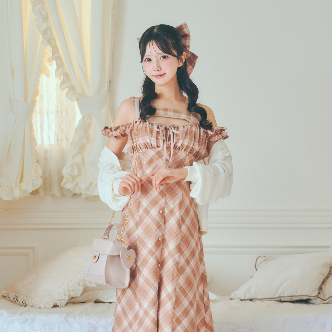 ホワイト:154cm