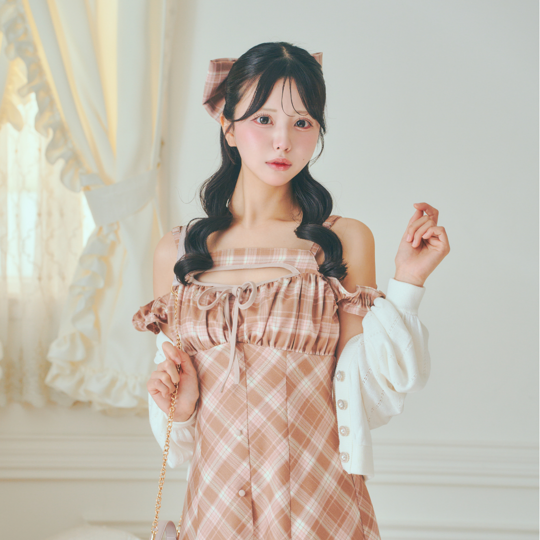ホワイト:154cm