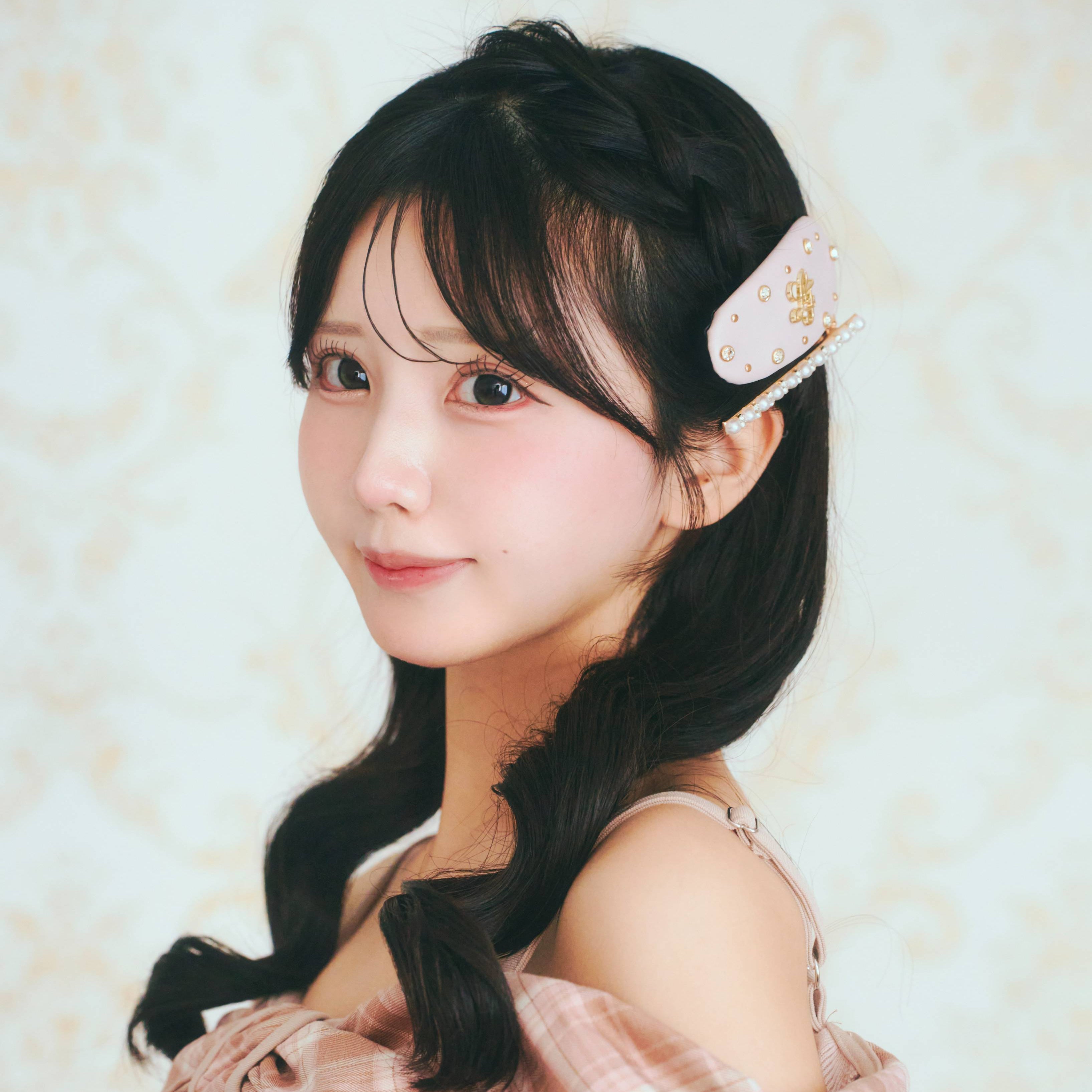 《LAFARY》合皮ロゴヘアピン