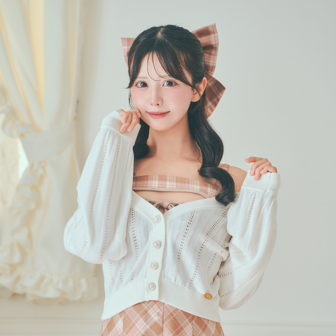 ホワイト:154cm