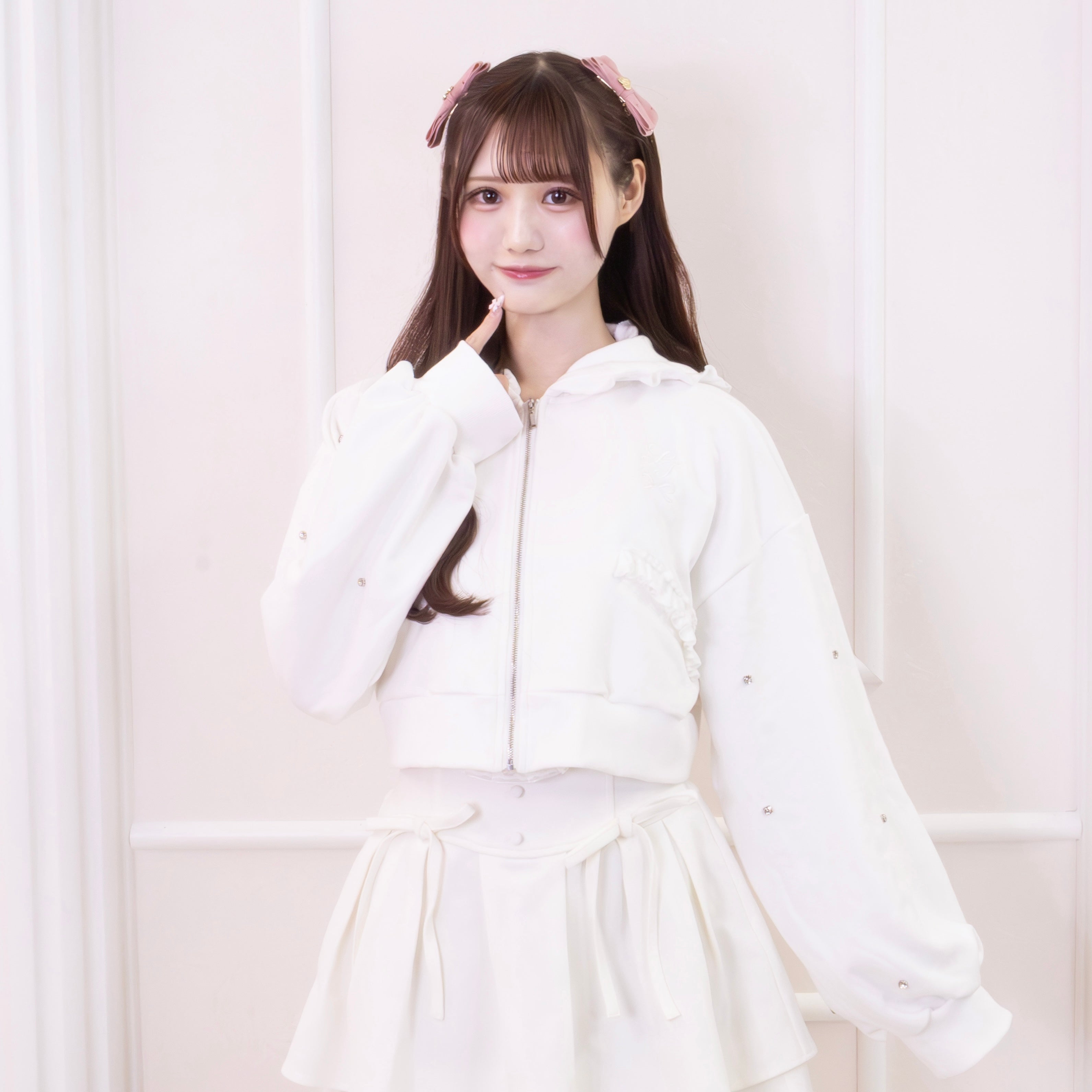 boutique BY ELEGANCE S.A. PARIS ベロアパーカー 533970-10.jpg