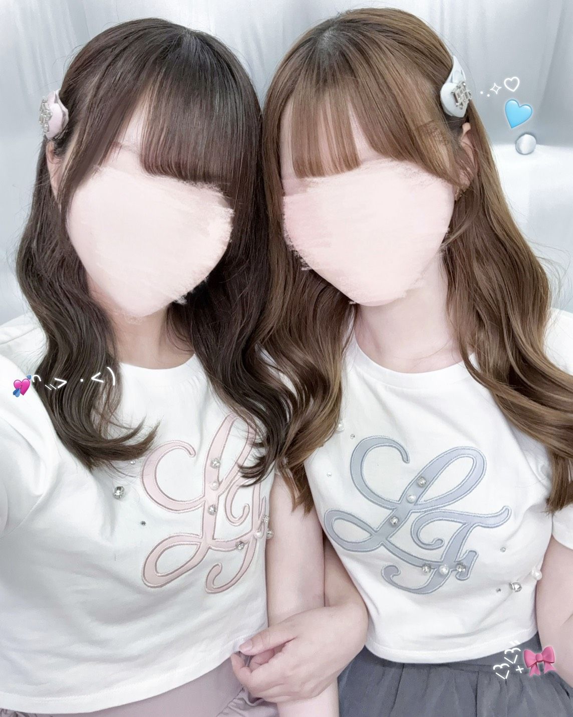 《LAFARY closet》合皮ロゴチビTシャツ
