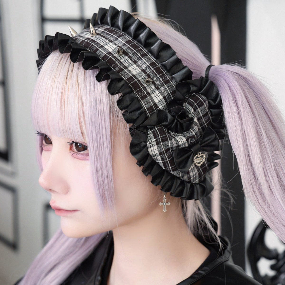 《mine》レザーハート ヘッドドレス