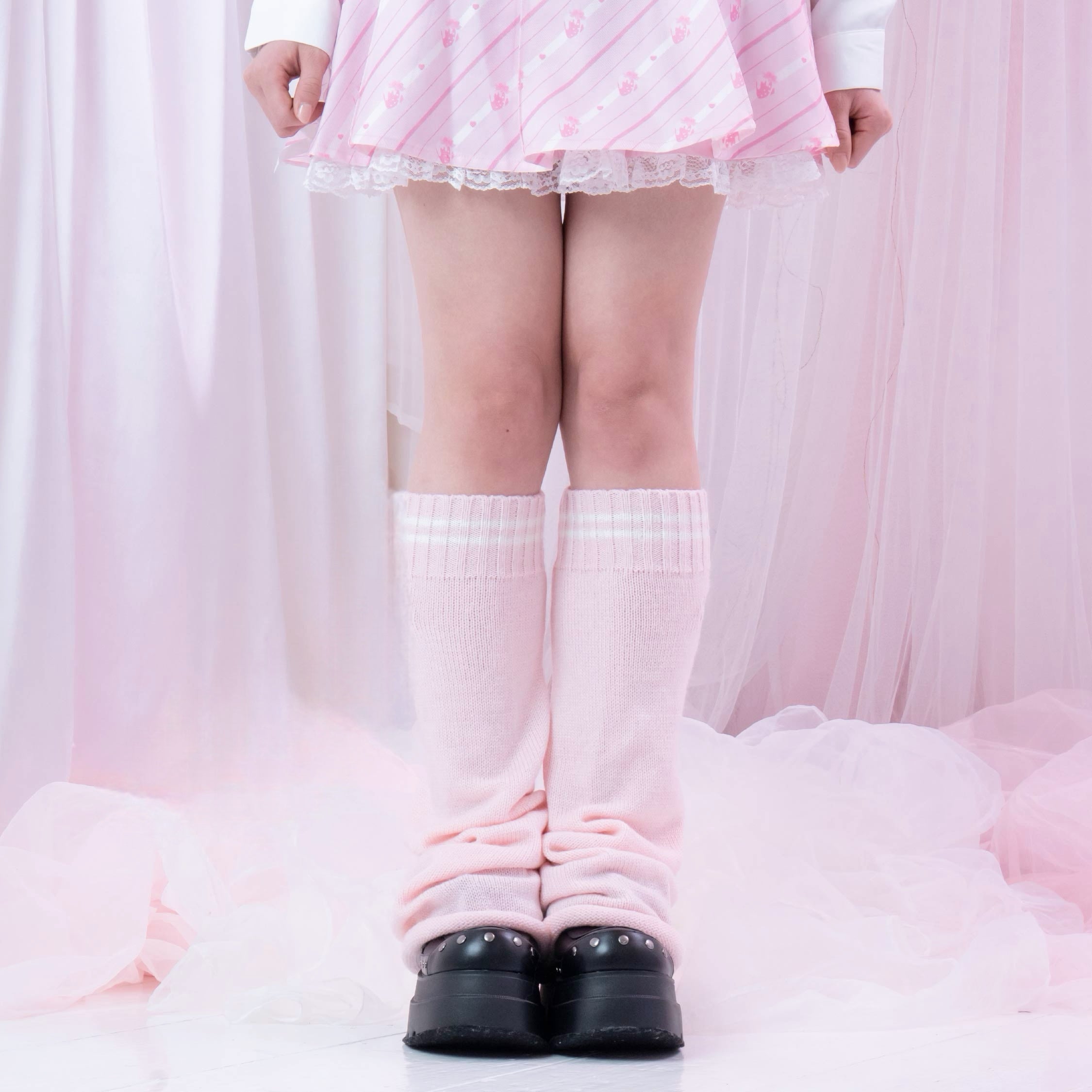 《ビビちゃん×mine》いちご刺繍レッグウォーマー