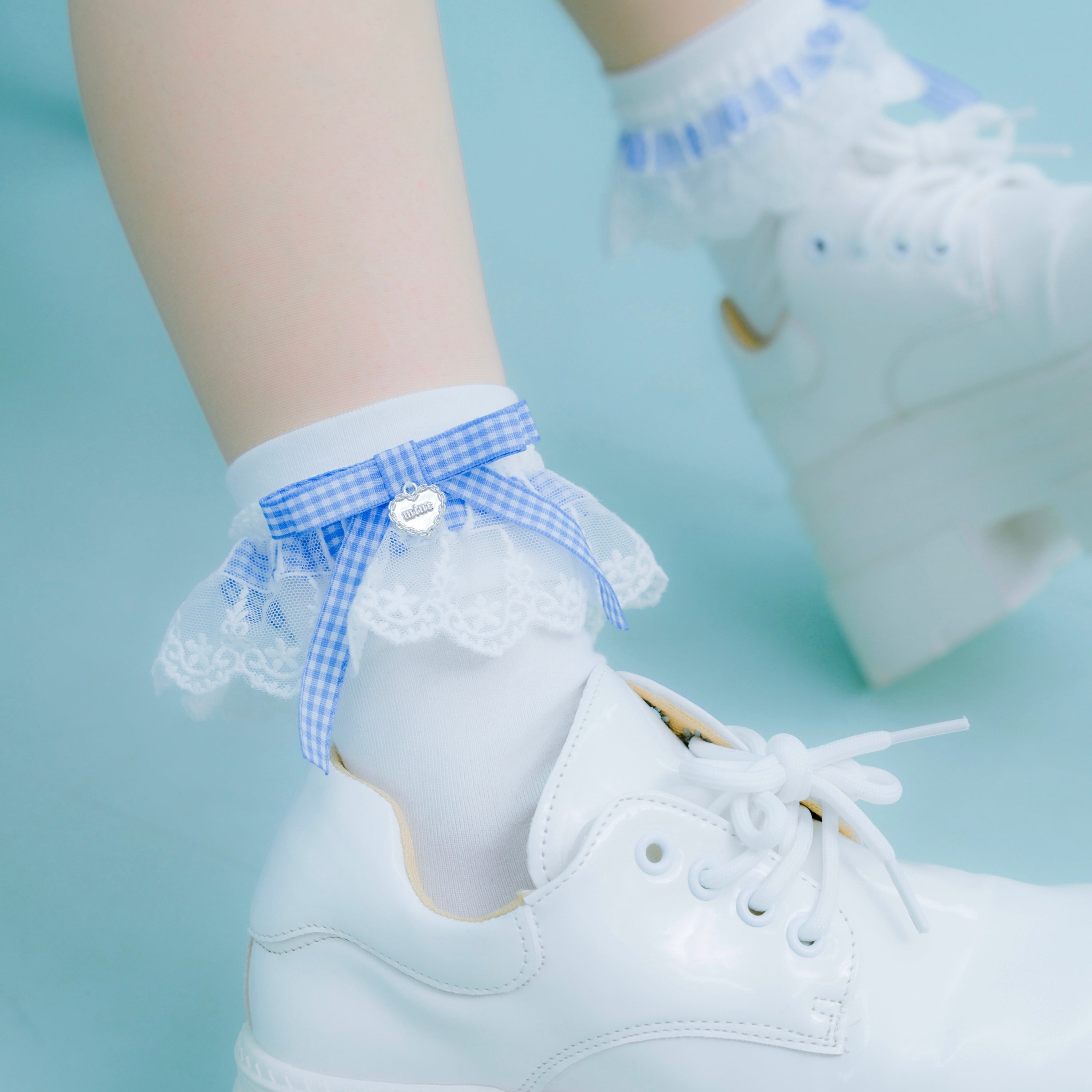 《mine》チェックチャーム付きソックス