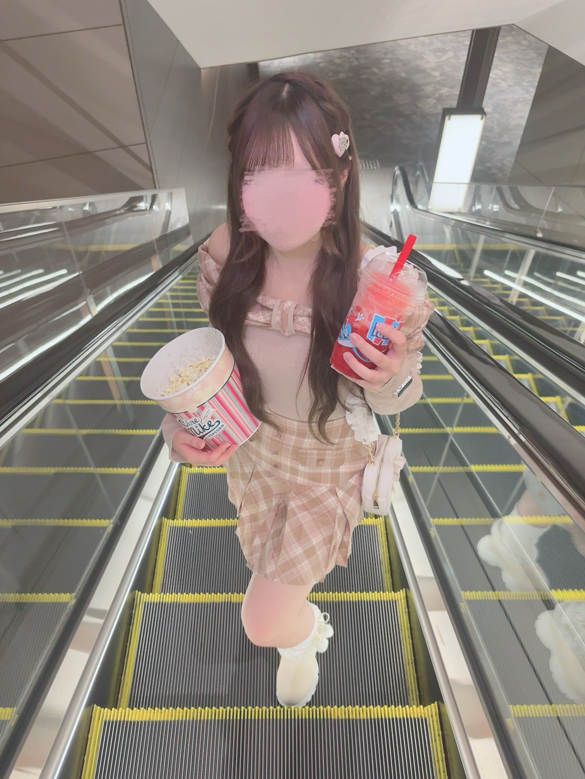 《LAFARY closet》サテンハートヘアピン