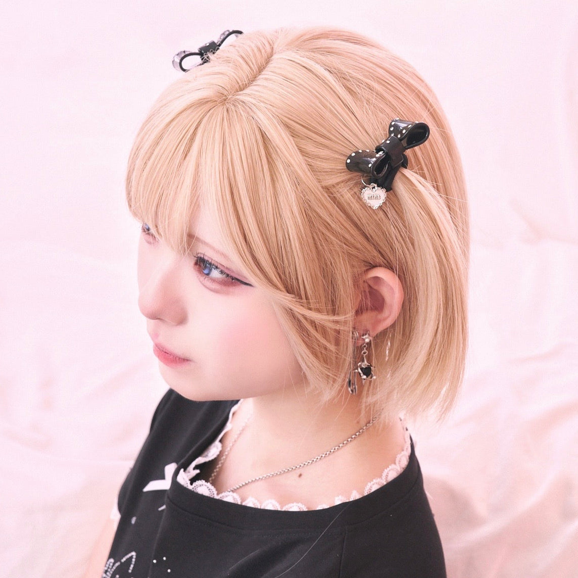 《mine》ストーンリボンヘアゴム