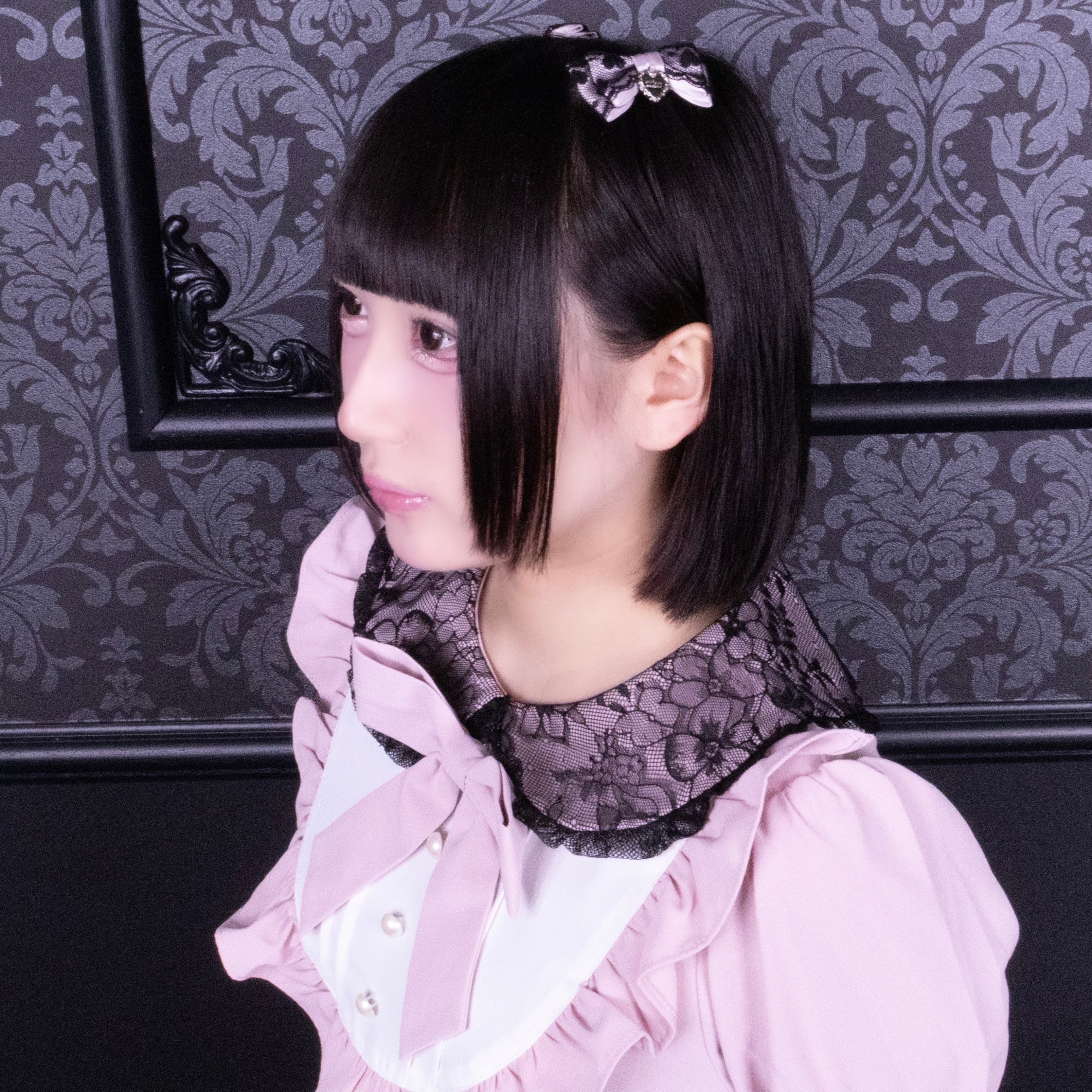 《mine》ハートレースリボン