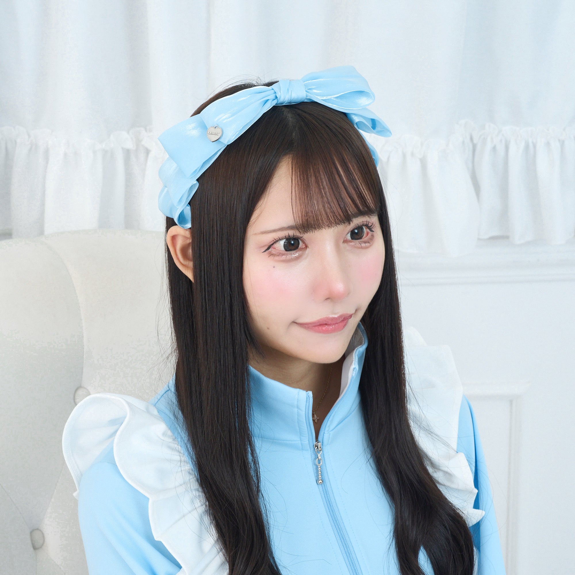 《LAFARYオリジナル》サテンオーガンジーリボンカチューシャ