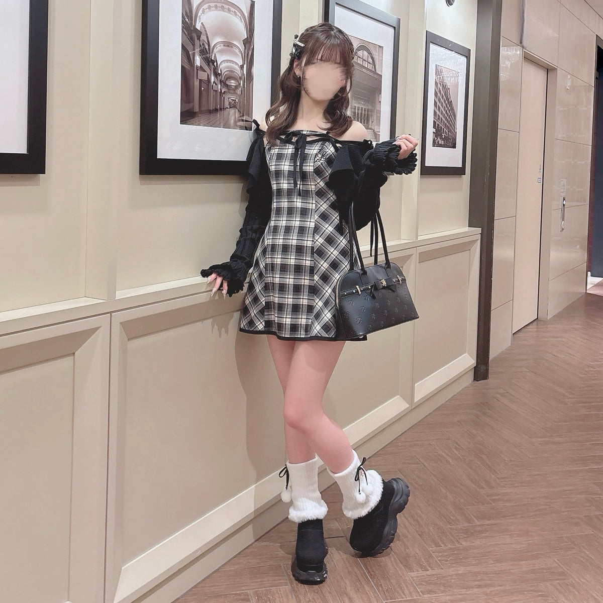 《LAFARY closet》ルーズニット厚底ブーツ