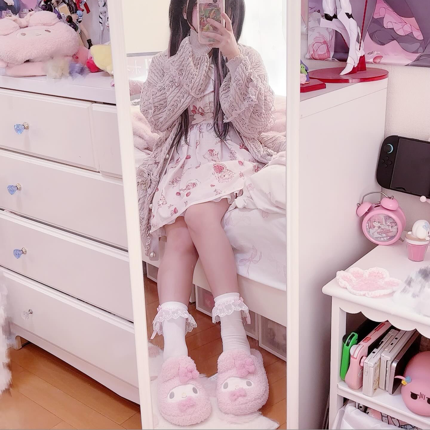 《mine》チェックチャーム付きソックス